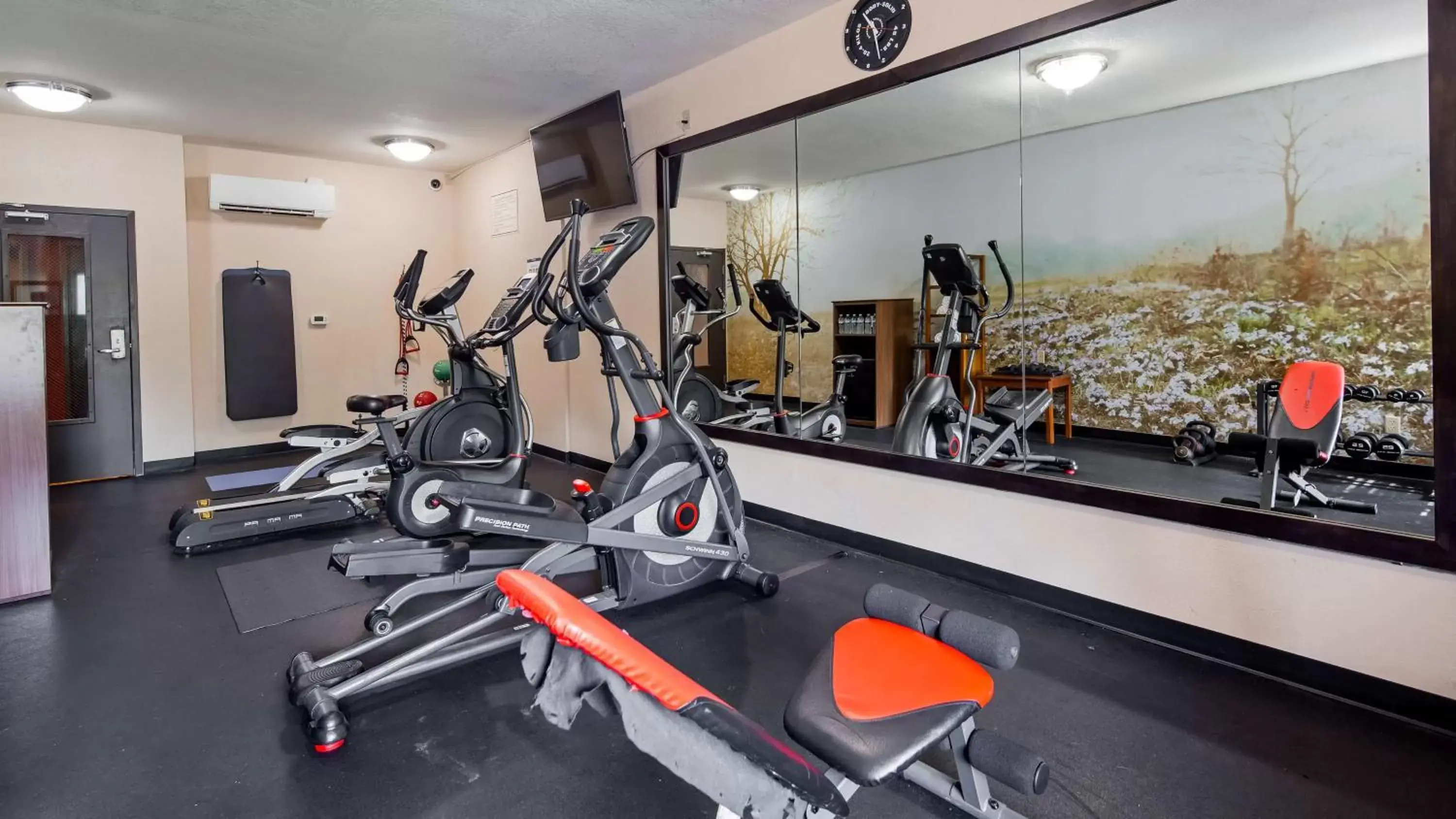 Fitness centre/facilities, Fitness Center/Facilities in Best Western Plus Lee's Summit Hotel & Suites