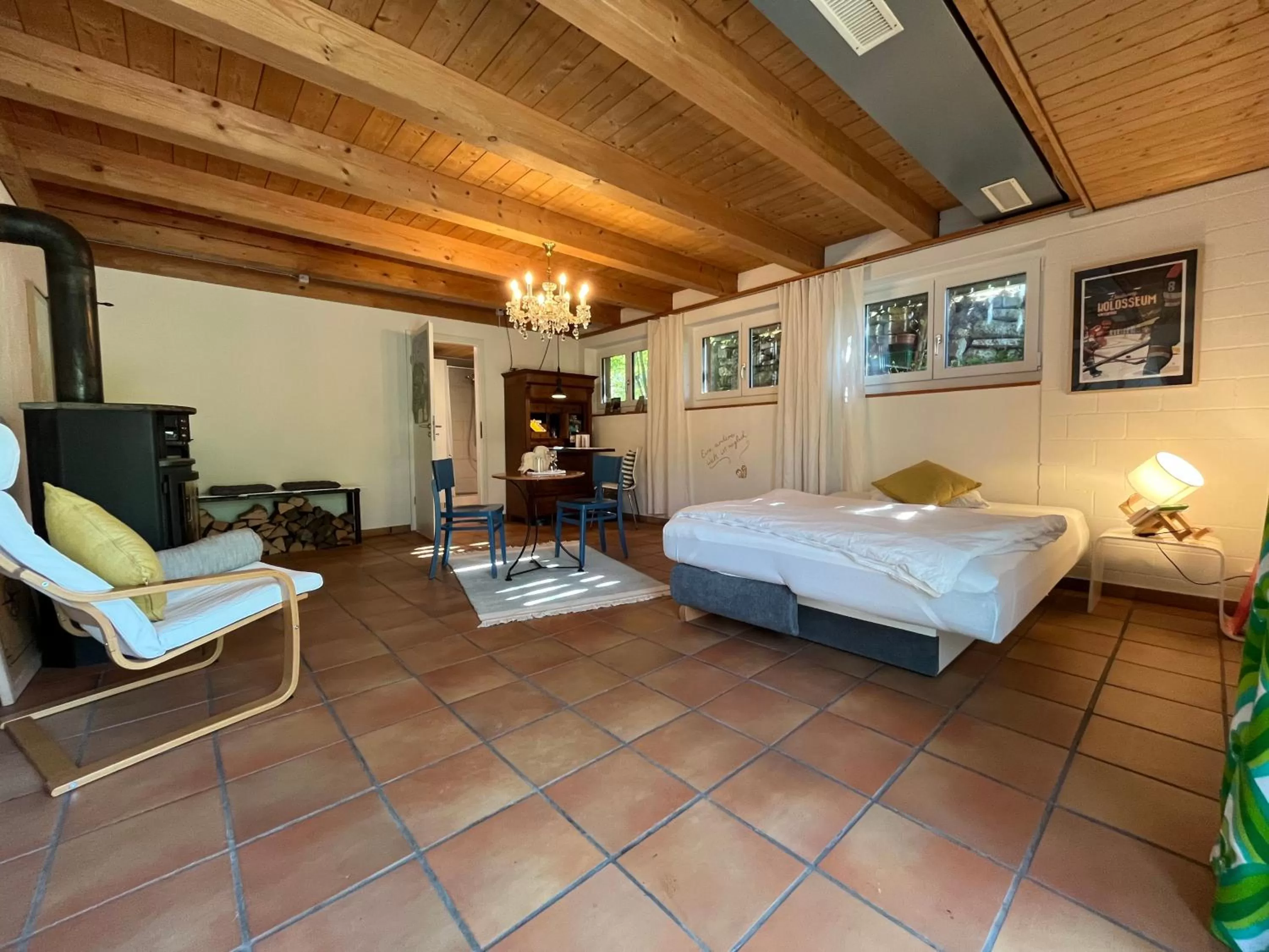 Bedroom in Me Gustas Tu - Séparée