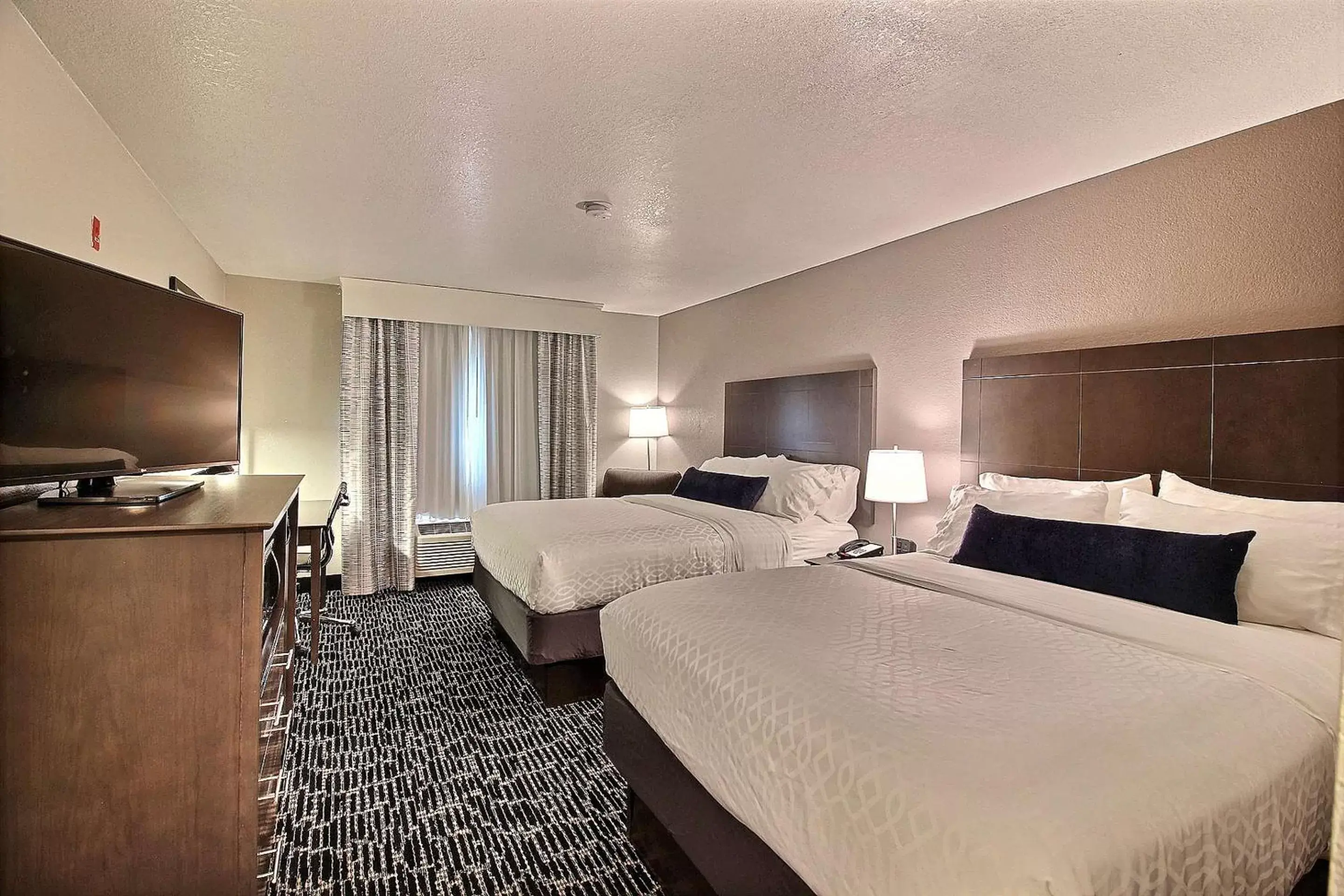 Bedroom in Best Western Greeley