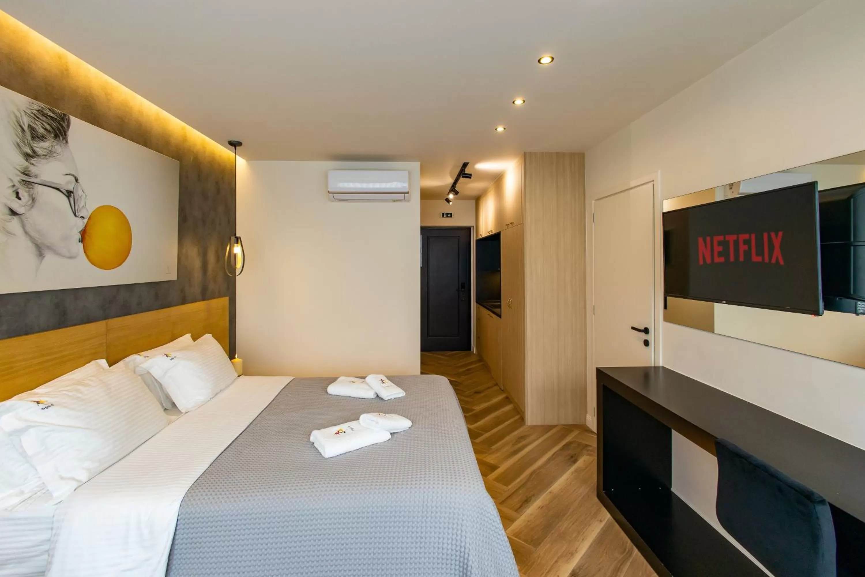 Bedroom in Triple A - Apartments Accommodation in Prime Location (Between Monastiraki & Syntagma Square)