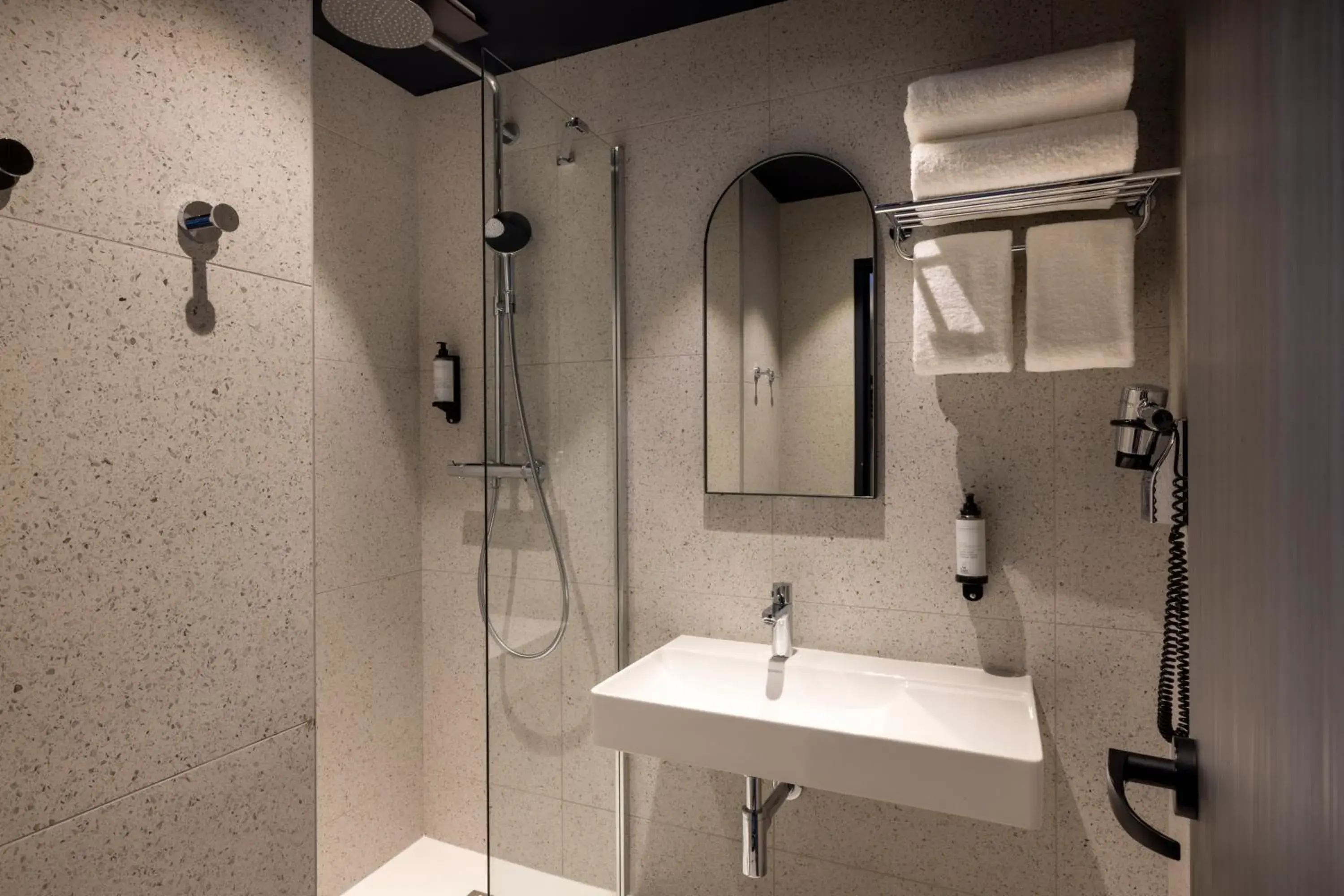 Shower, Bathroom in Hotel de France Gare de Lyon Bastille