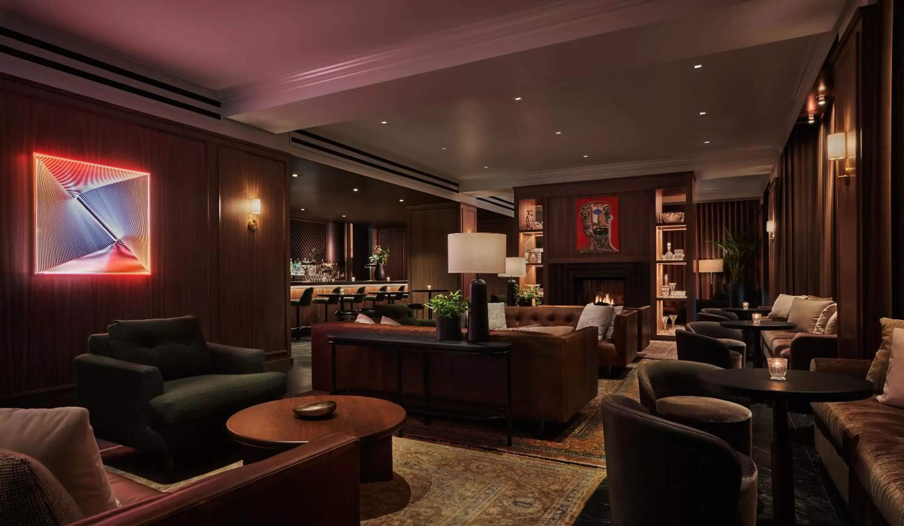 Communal lounge/ TV room, Lounge/Bar in Pendry Chicago
