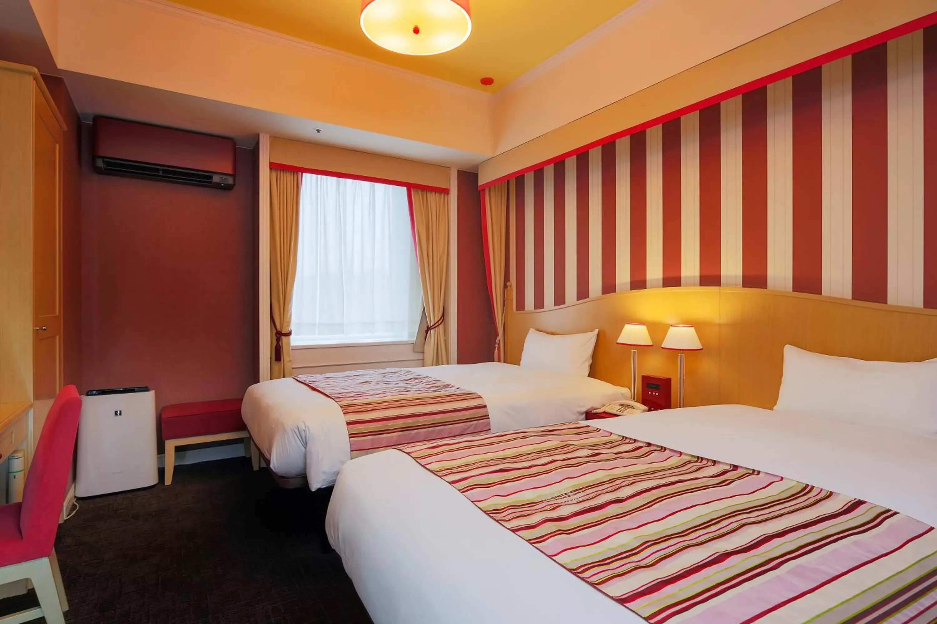 Bed in Hotel Monterey Kyoto