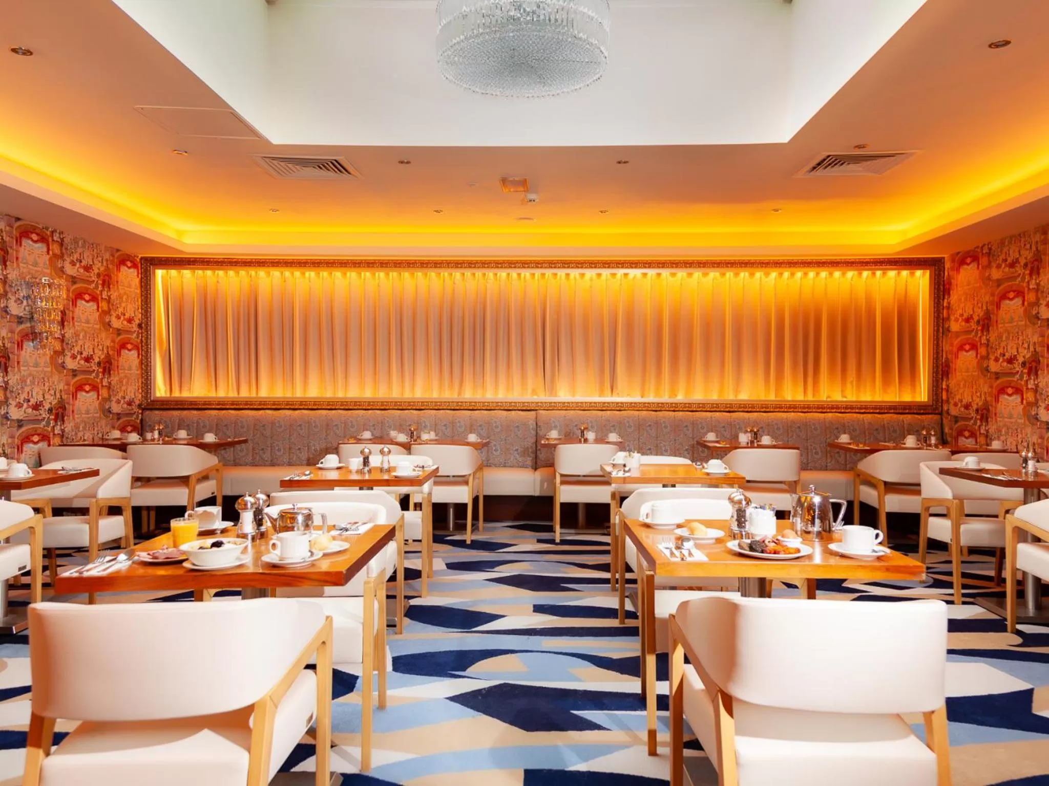 Restaurant/places to eat in The Connacht Hotel