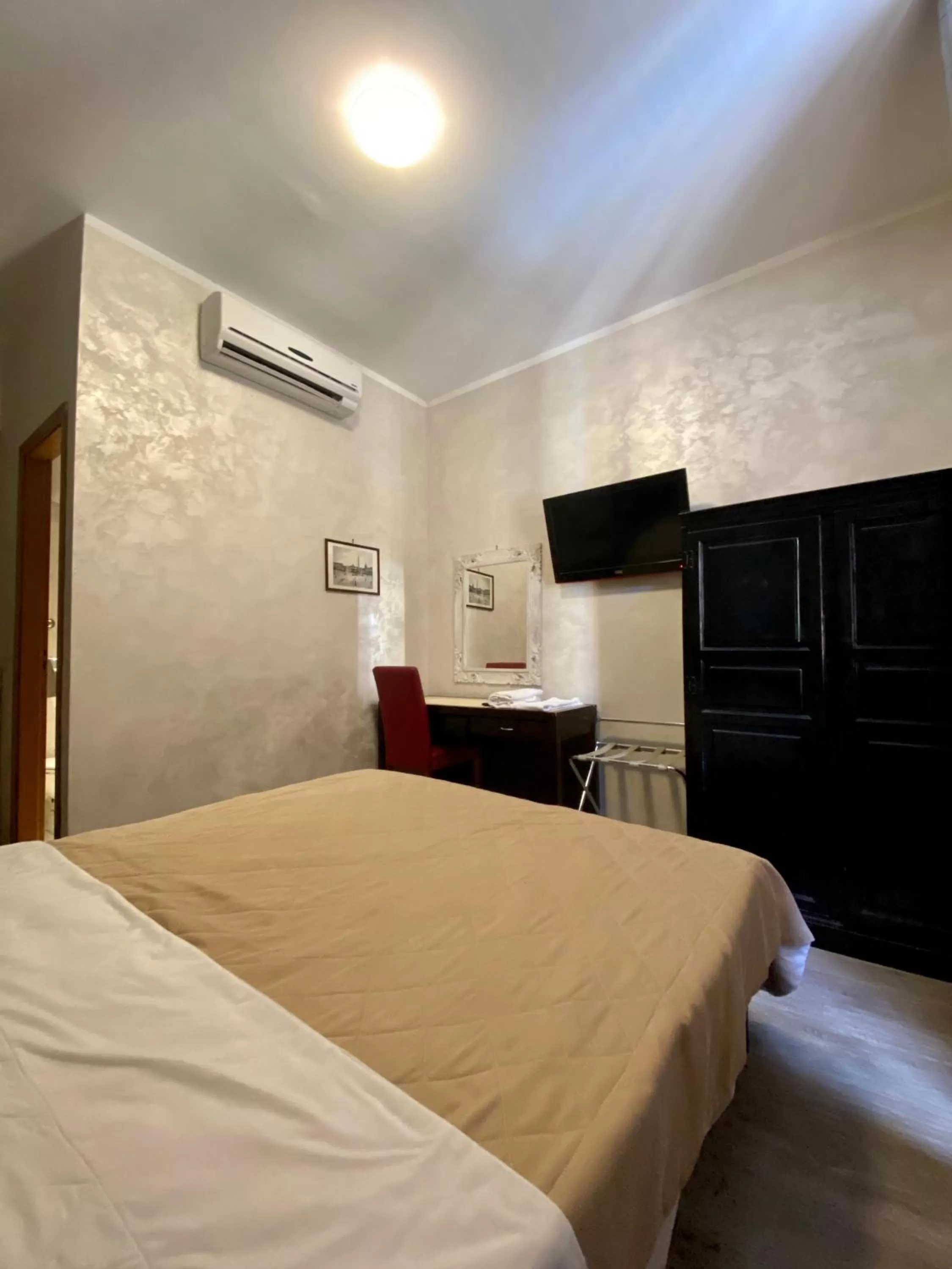 Double Room in Family House