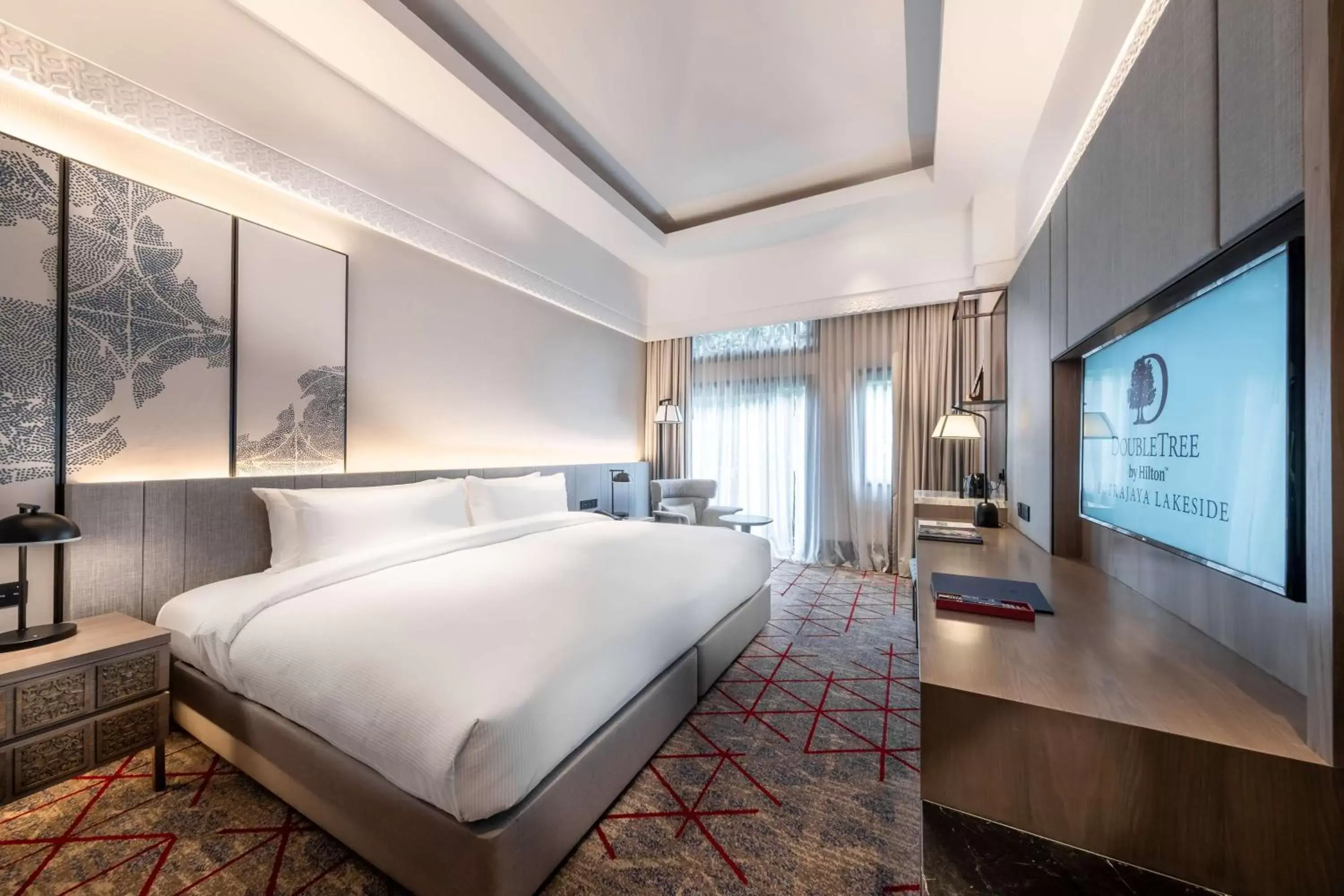 Bed in DoubleTree by Hilton Putrajaya Lakeside