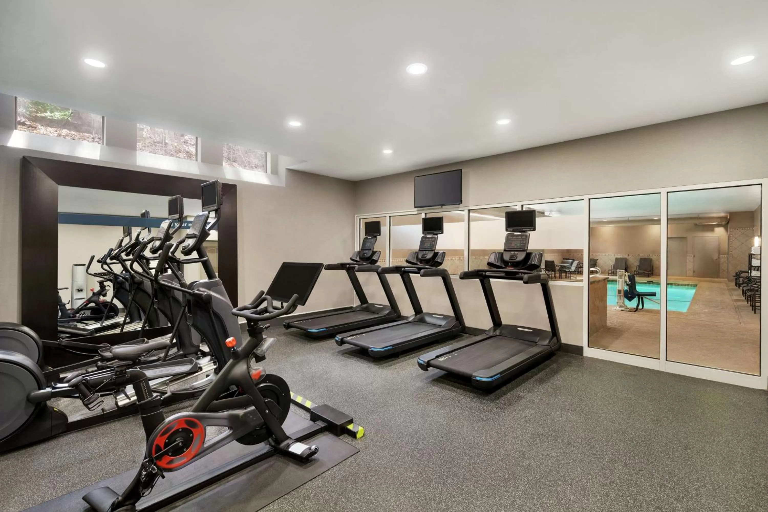 Fitness centre/facilities in Hampton Inn & Suites Exeter