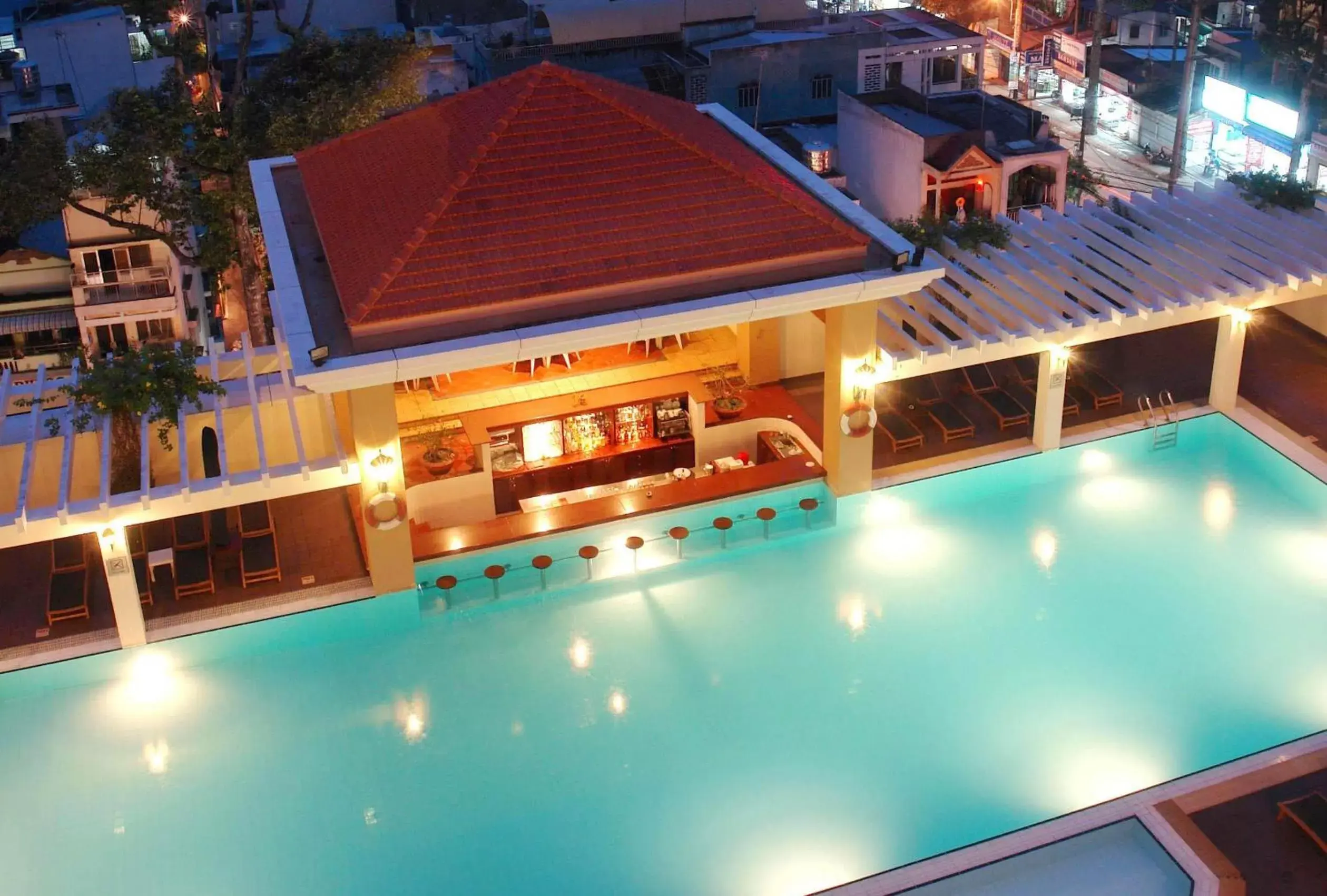 Bird's eye view, Swimming Pool in Hotel Equatorial Ho Chi Minh City