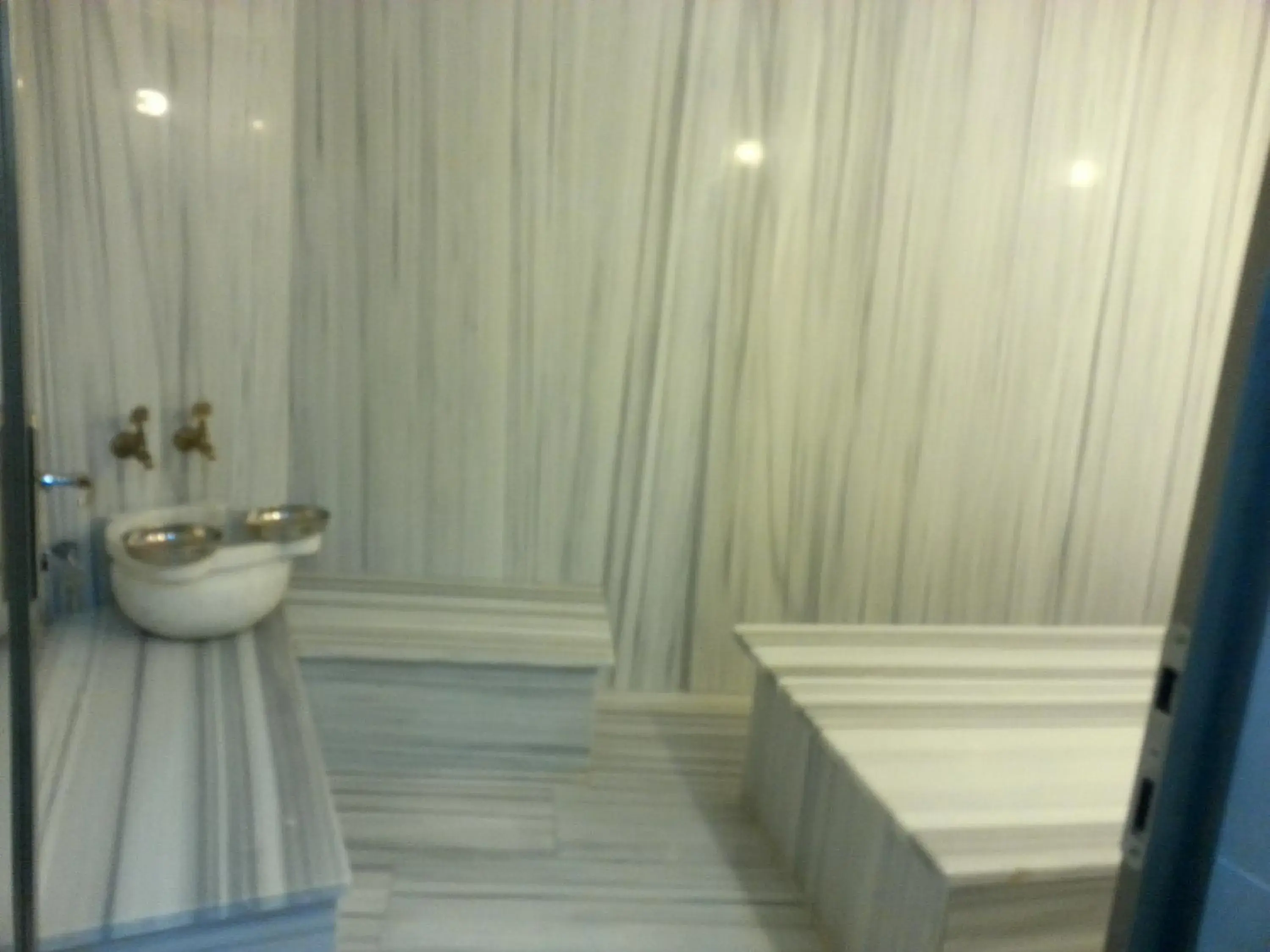 Bathroom in Hotel Marla