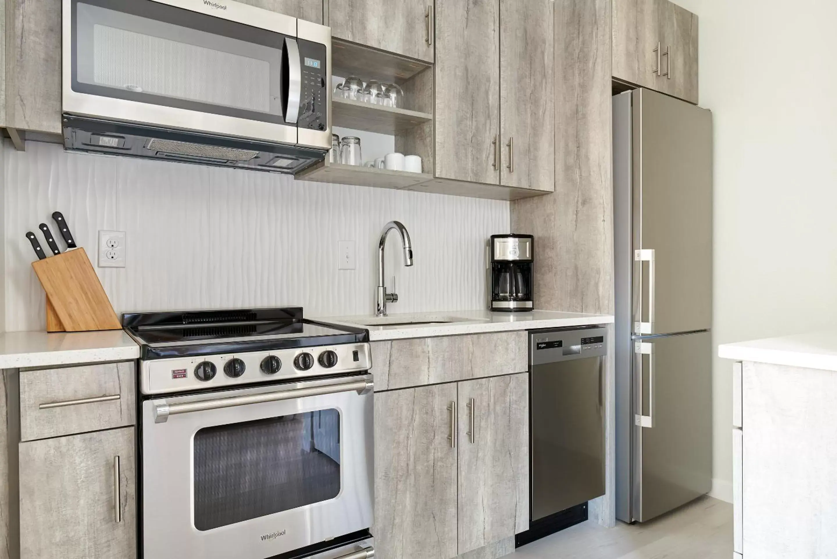 Living room, Kitchen/Kitchenette in Sonder Zuni