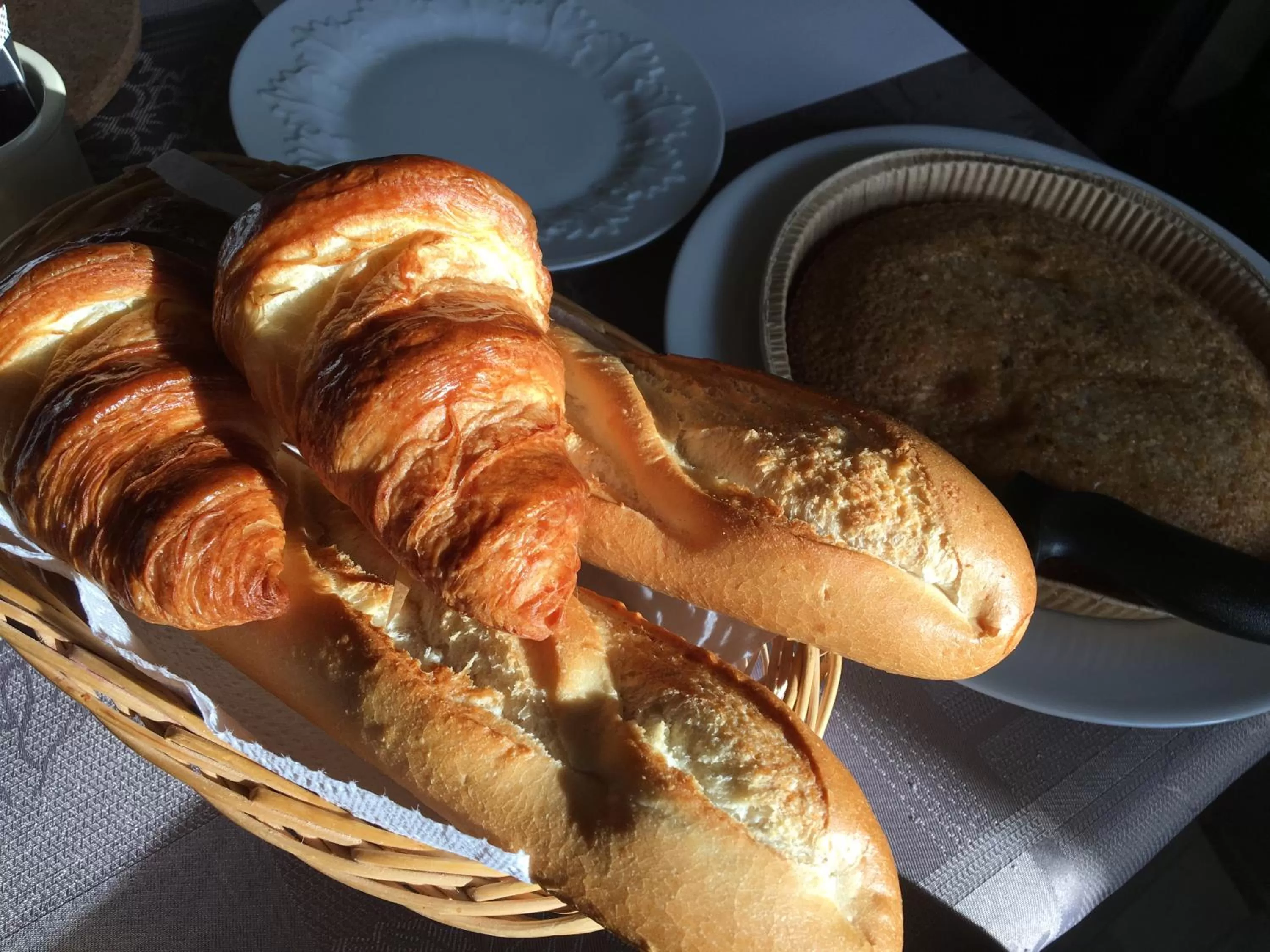 Family in Les Chambres Lauryvan