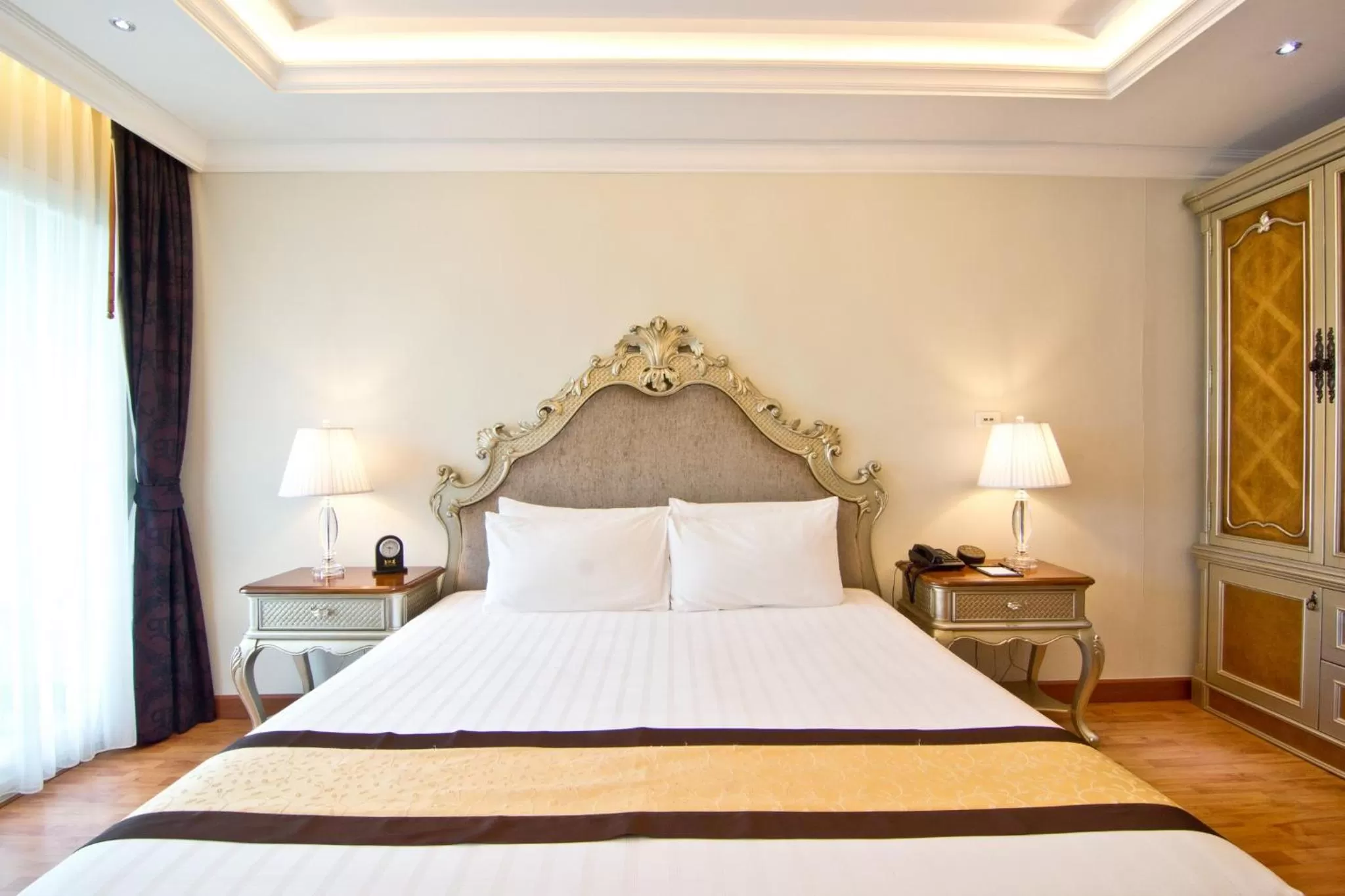 Bed in LK The Empress