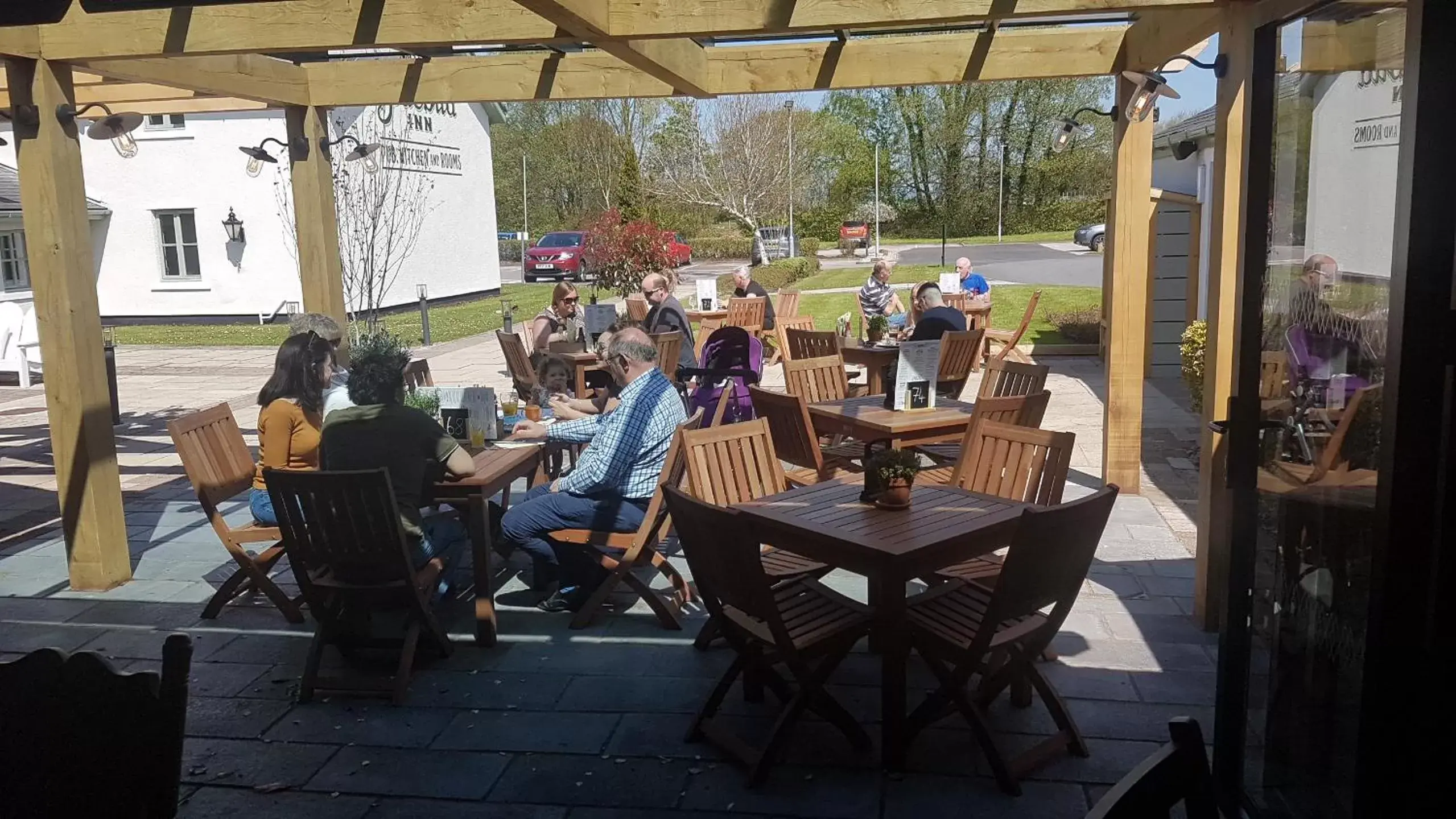 Patio, Restaurant/Places to Eat in The Bluebird Inn at Samlesbury