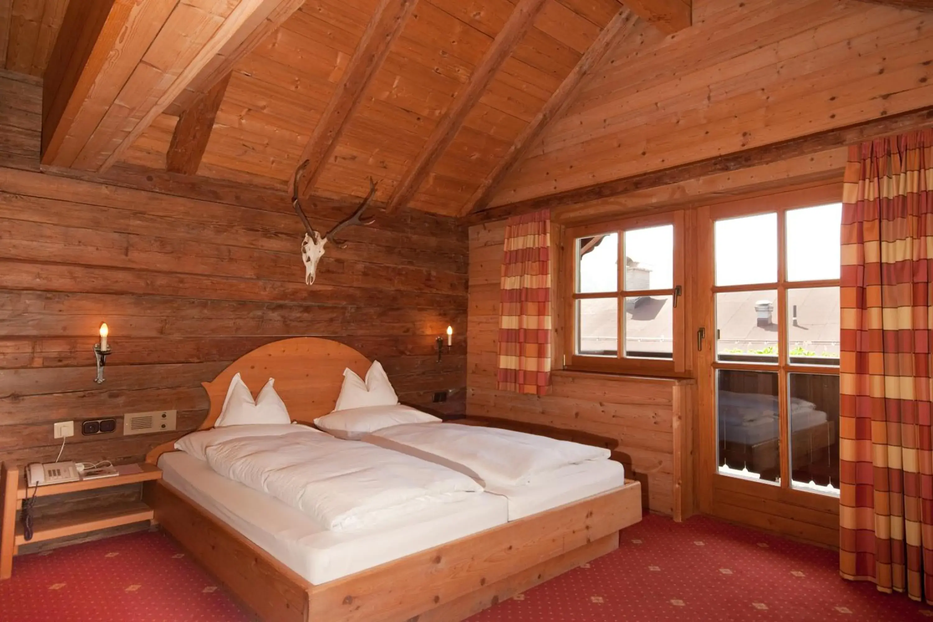 Bedroom, Bed in Hotel Kirchenwirt