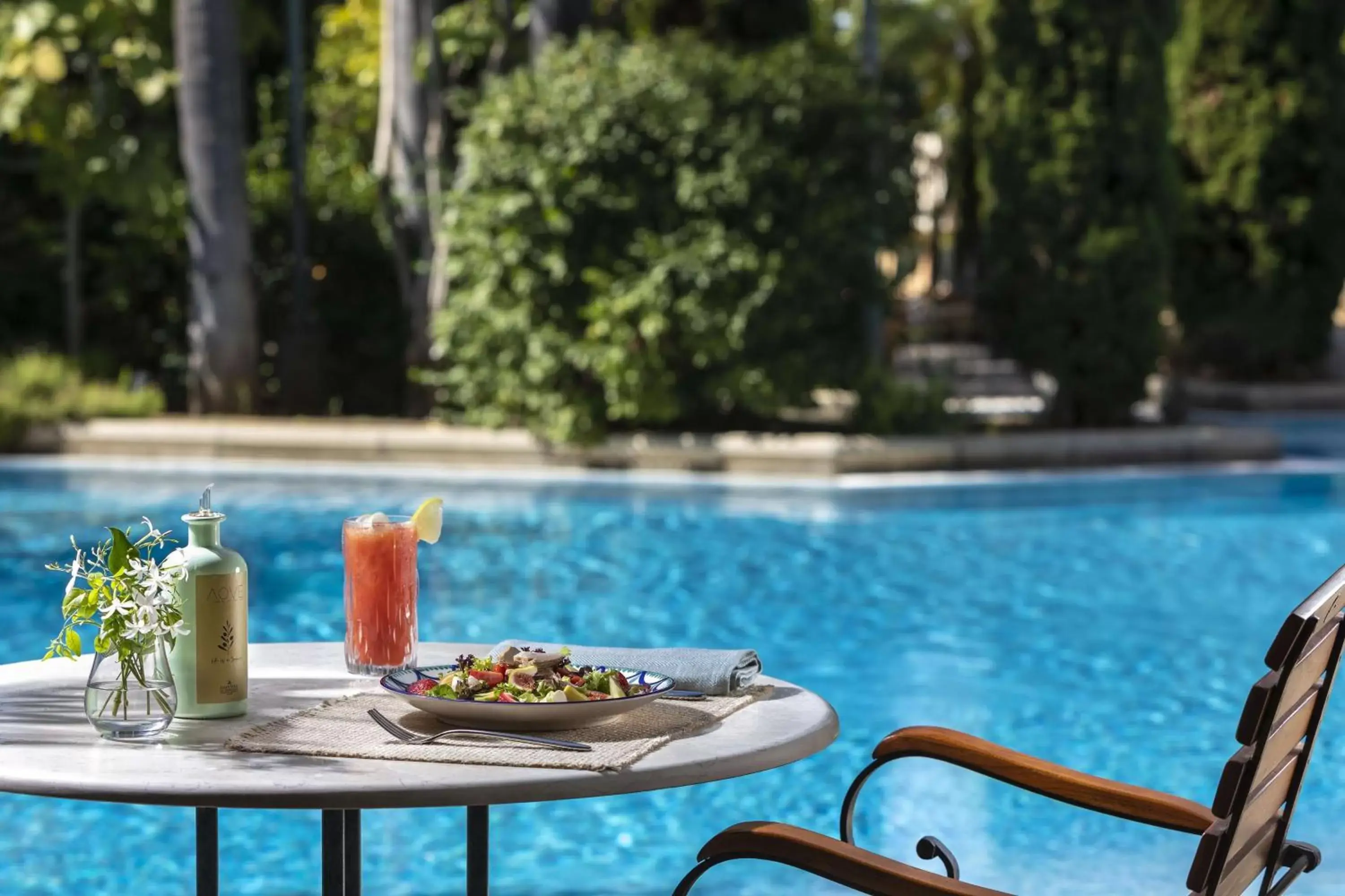 Restaurant/places to eat, Swimming Pool in Anantara Villa Padierna Palace Benahavís Marbella Resort - A Leading Hotel of the World