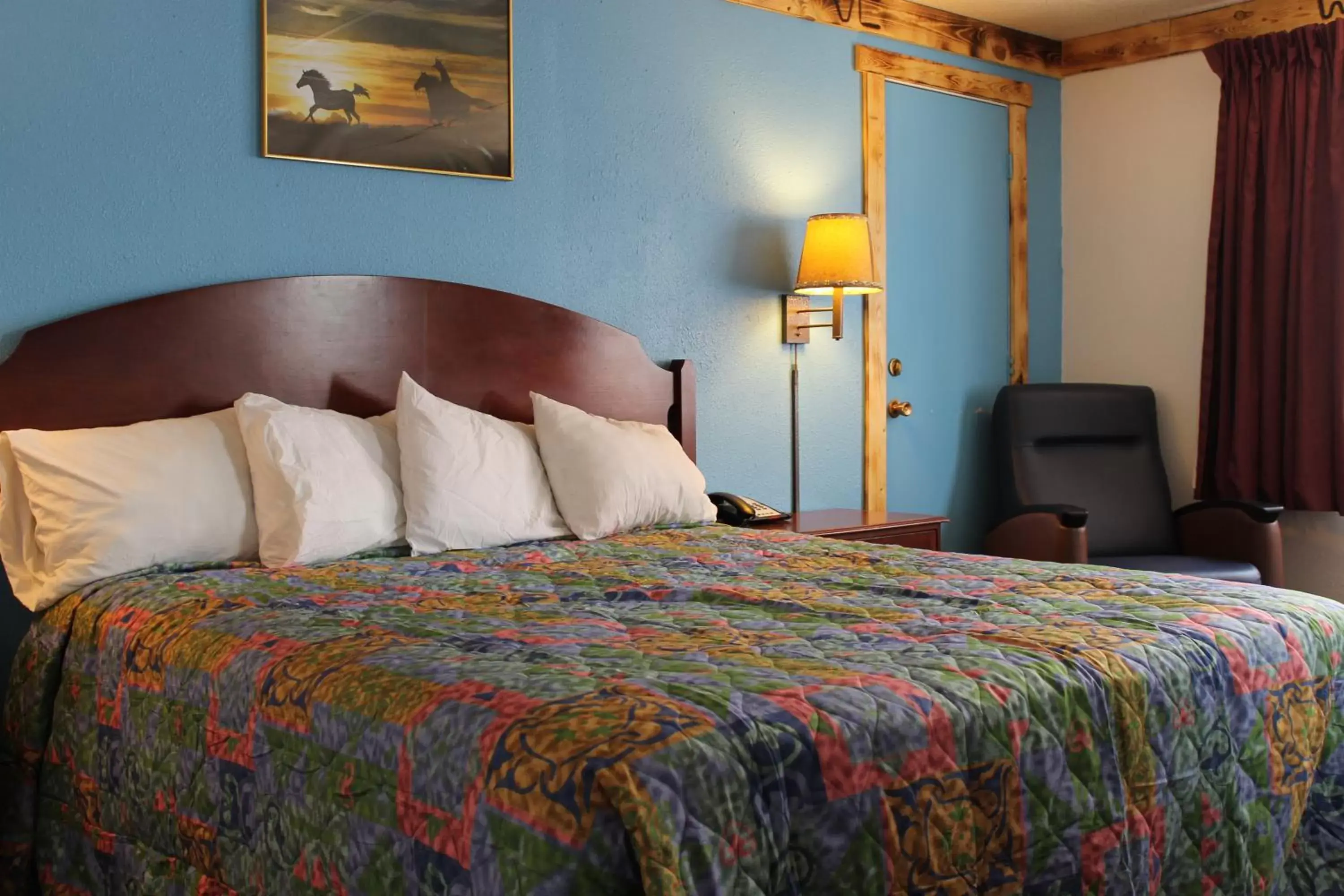 Bed in Wyatt Earp Hotel