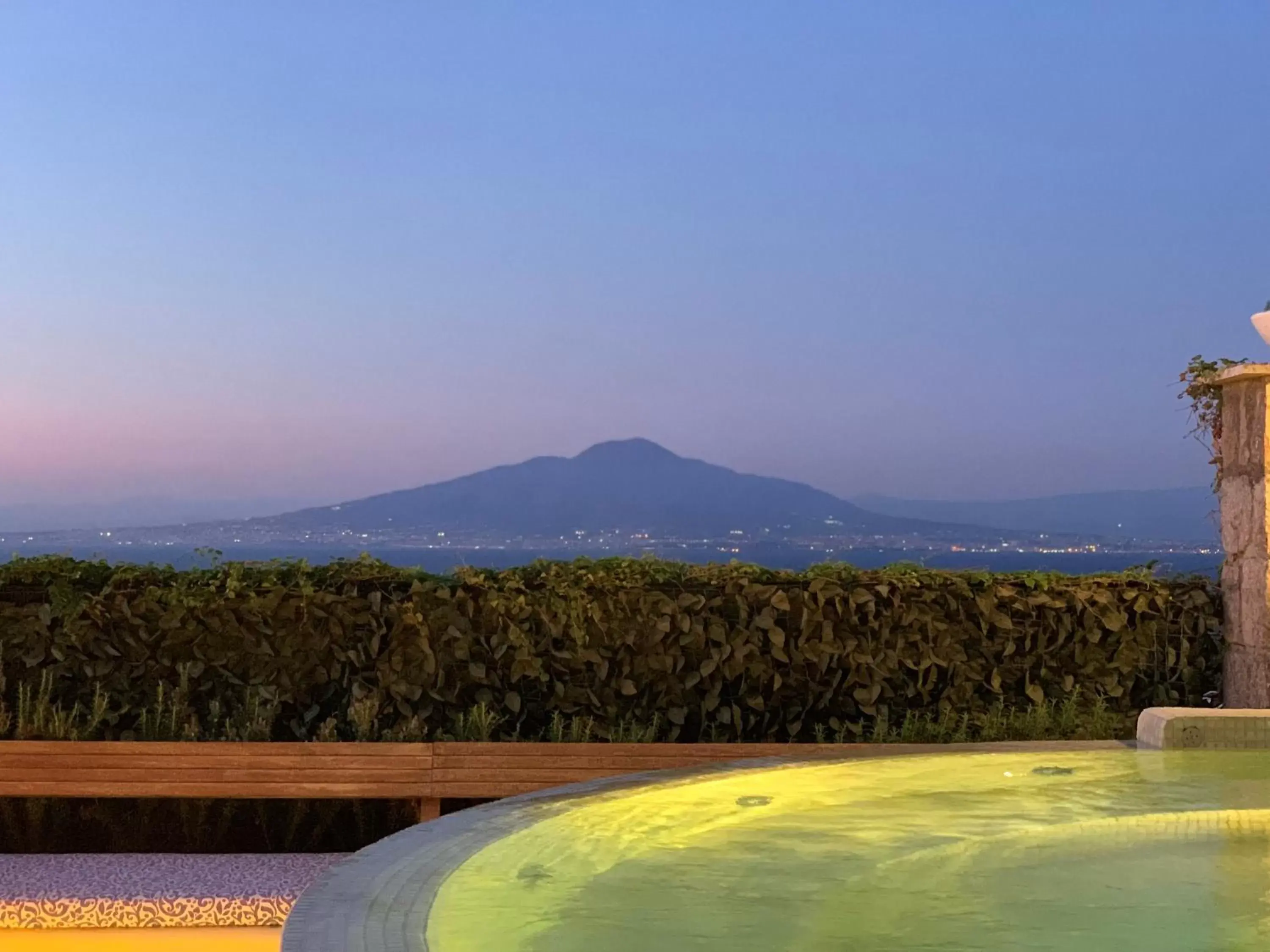 Hot Tub in Grand Hotel Aminta