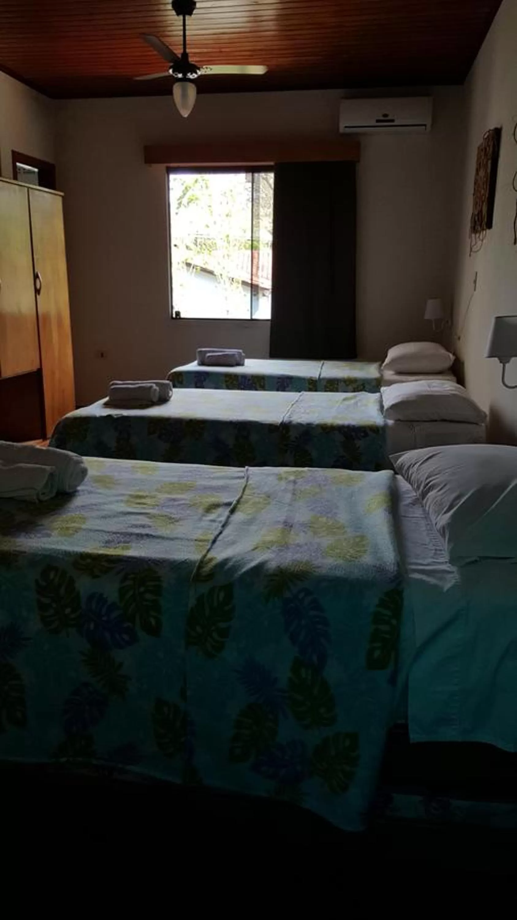 Bed in Las Orquideas Parque Hotel