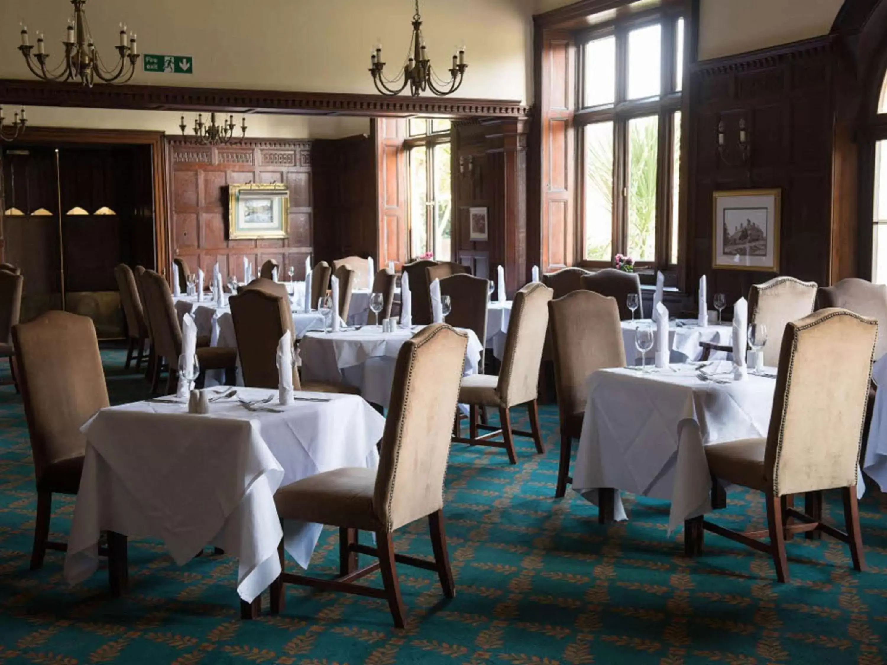 Restaurant/Places to Eat in Mercure Shrewsbury Albrighton Hall Hotel & Spa