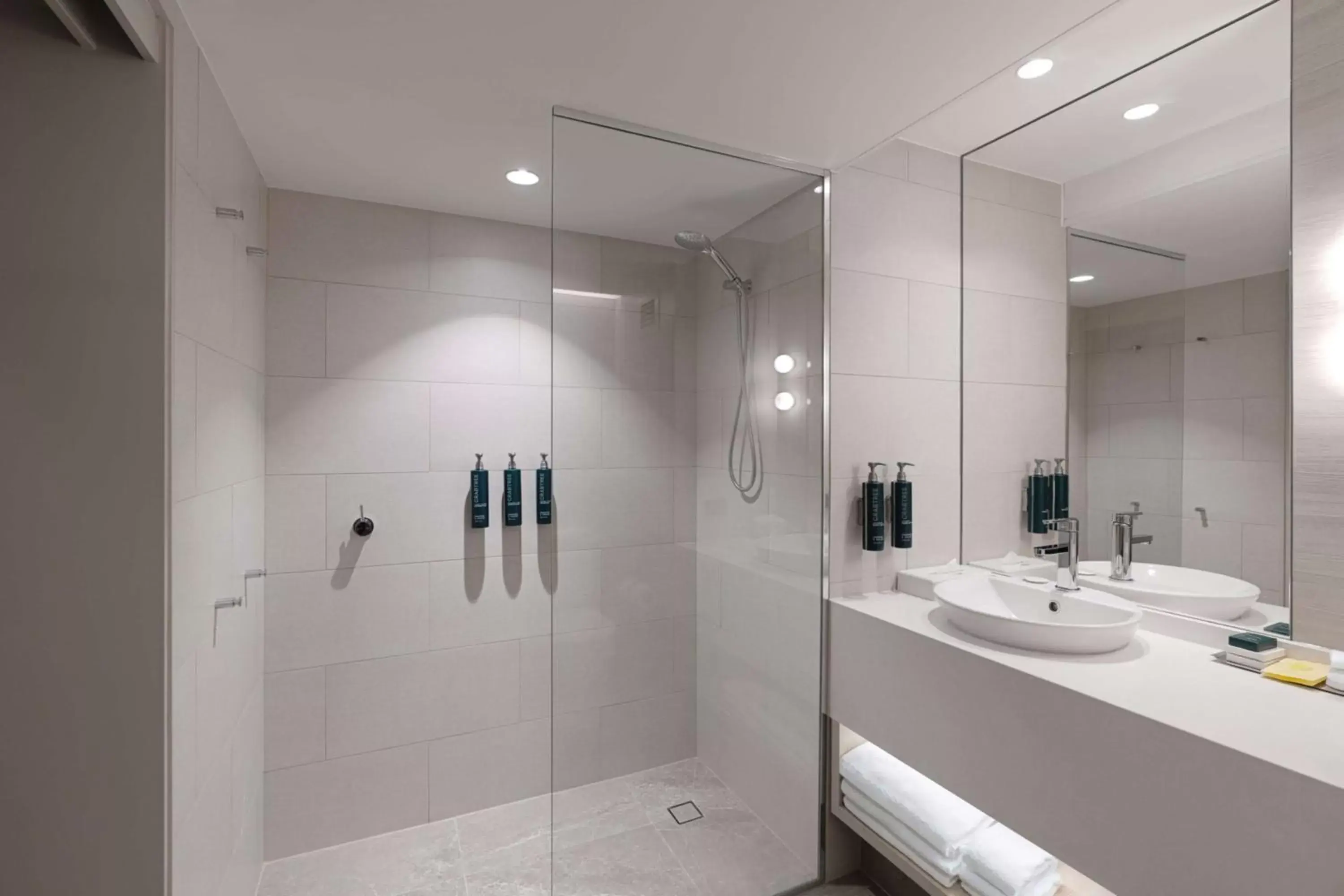 Bathroom in DoubleTree by Hilton Esplanade Darwin