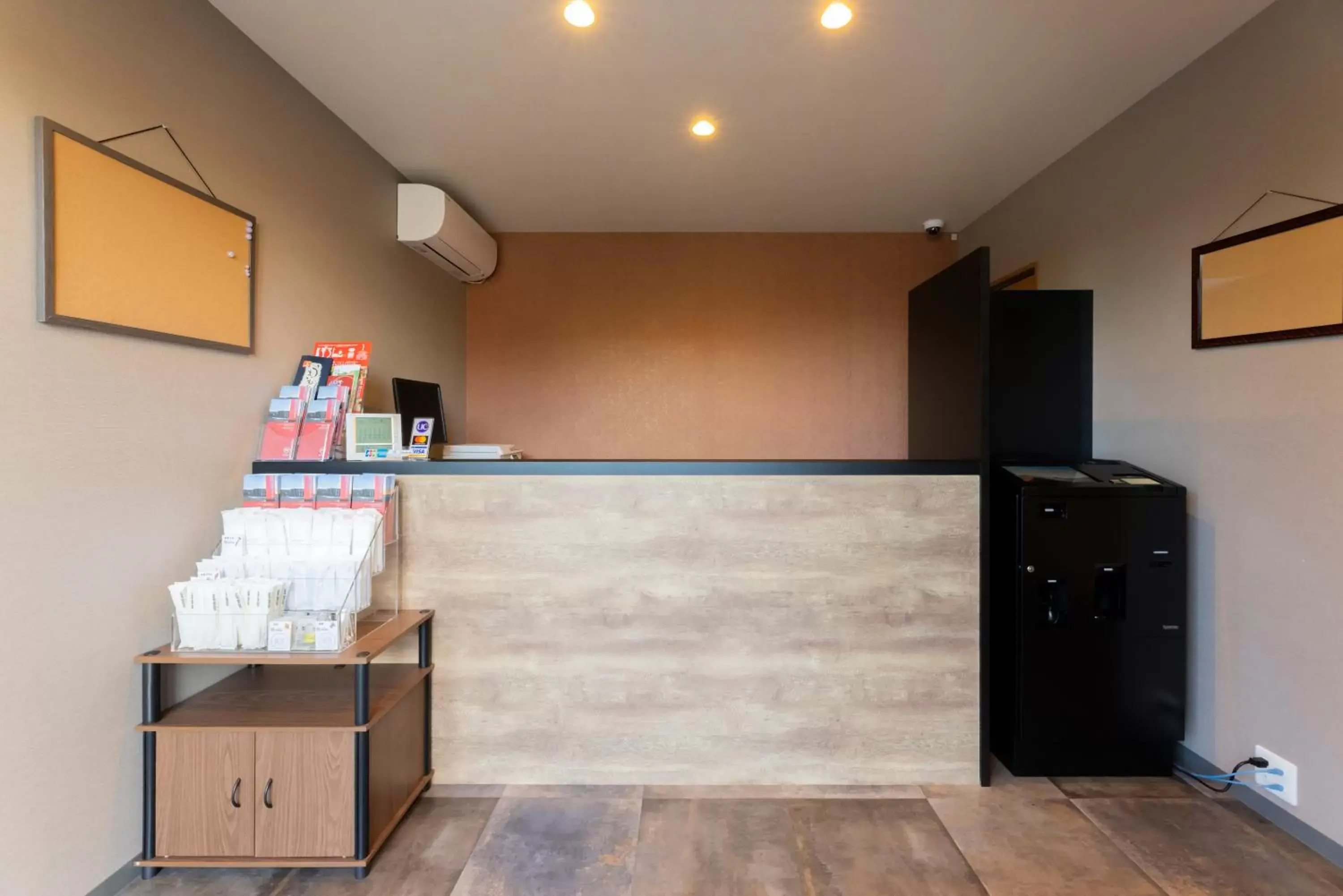 Lobby or reception in HOTEL R9 The Yard Inabe Lobby or reception in HOTEL R9 The Yard Inabe