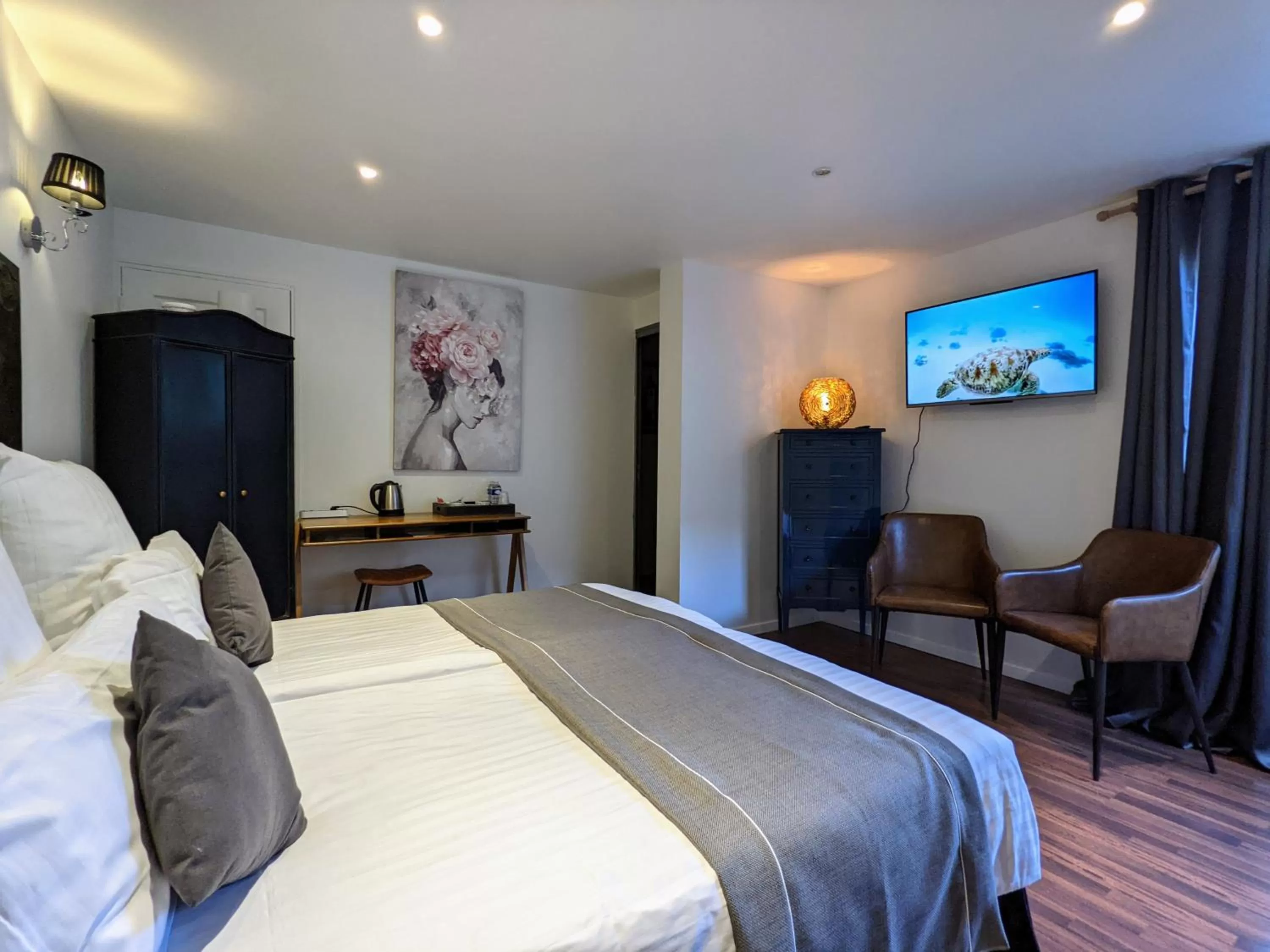 Bedroom, Bed in Chambres d'Hôtes La Filature