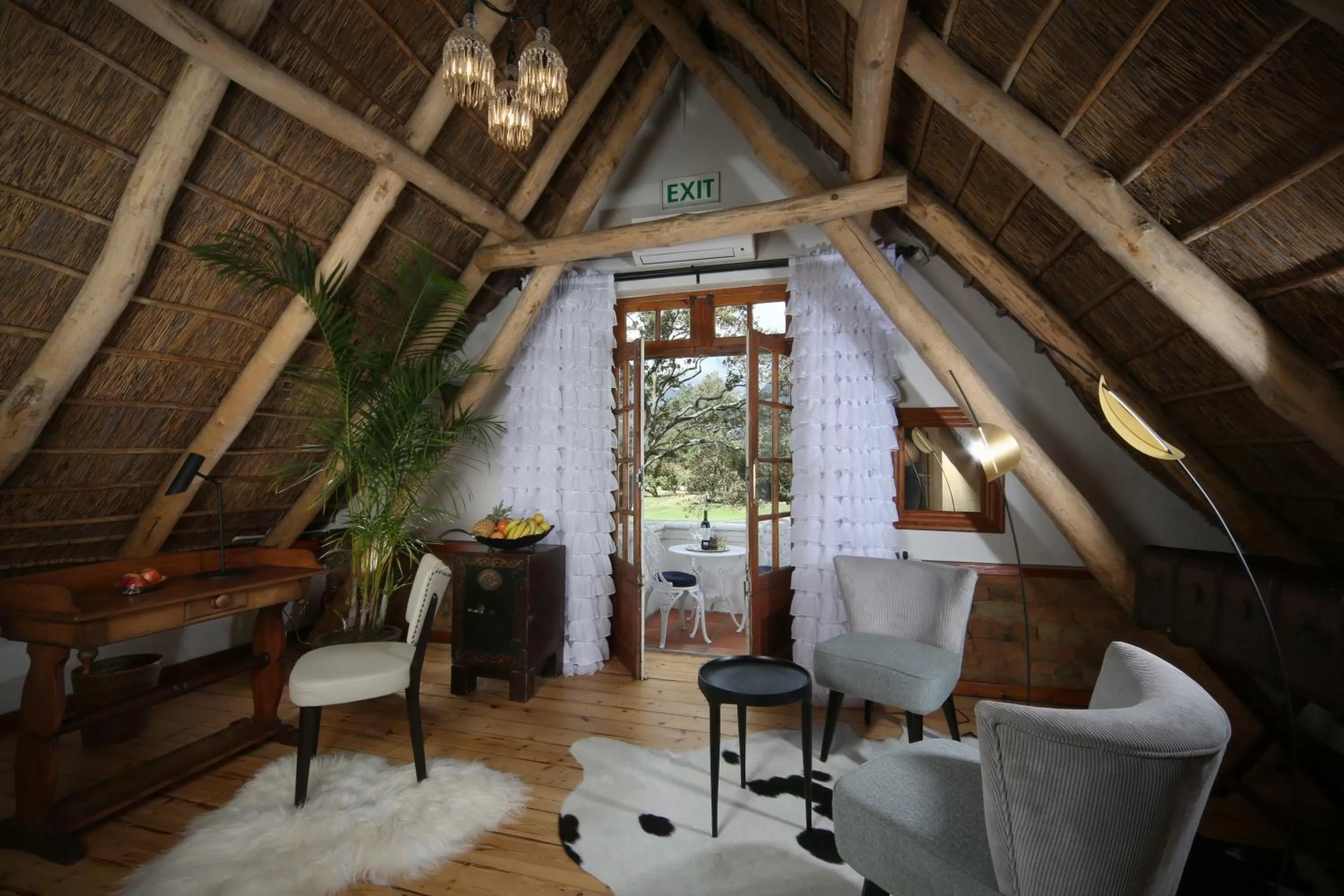 Decorative detail in Adara Palmiet Valley Luxurious Boutique Farm Hotel