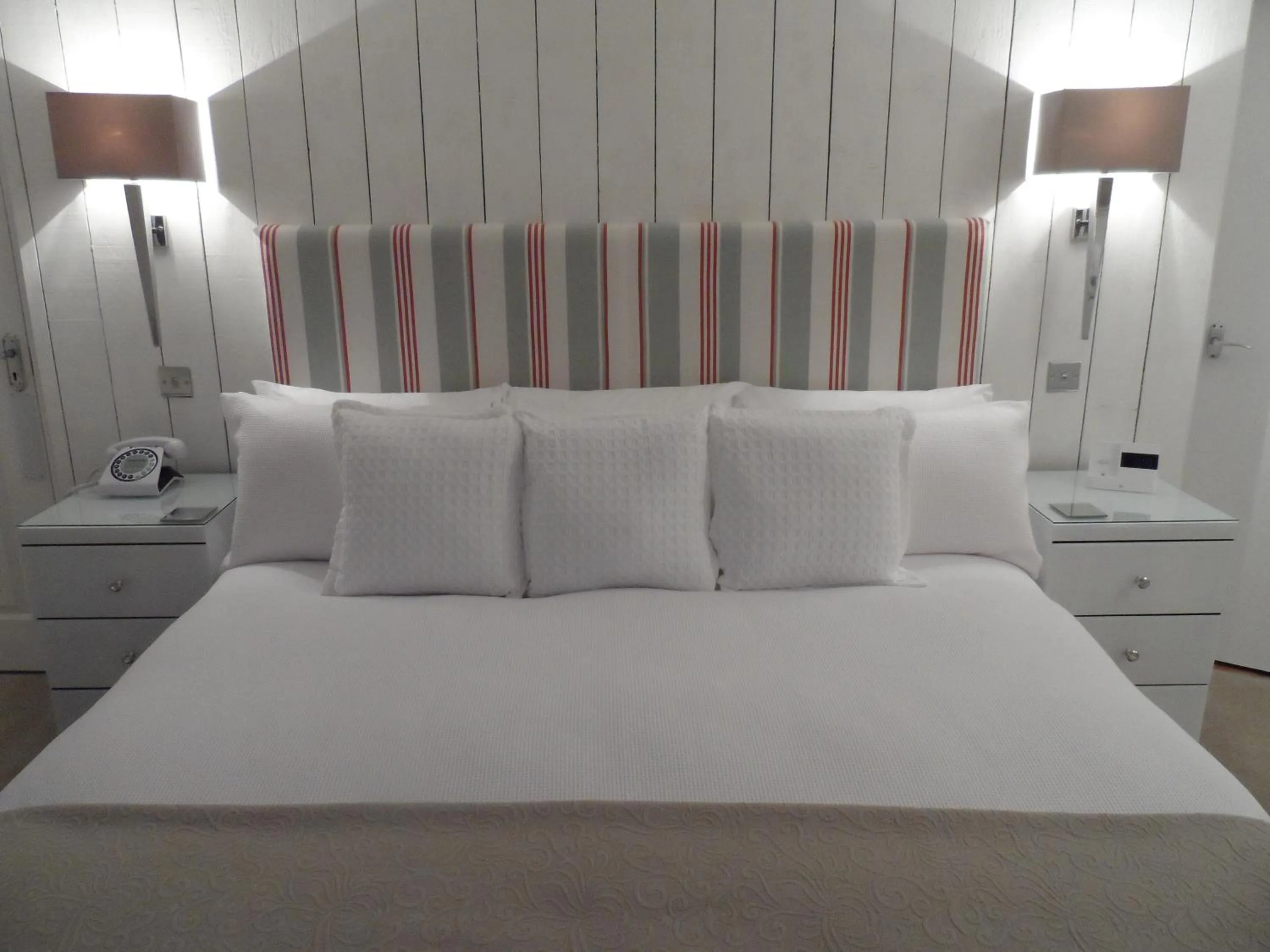 Bedroom, Bed in Tremarne Hotel