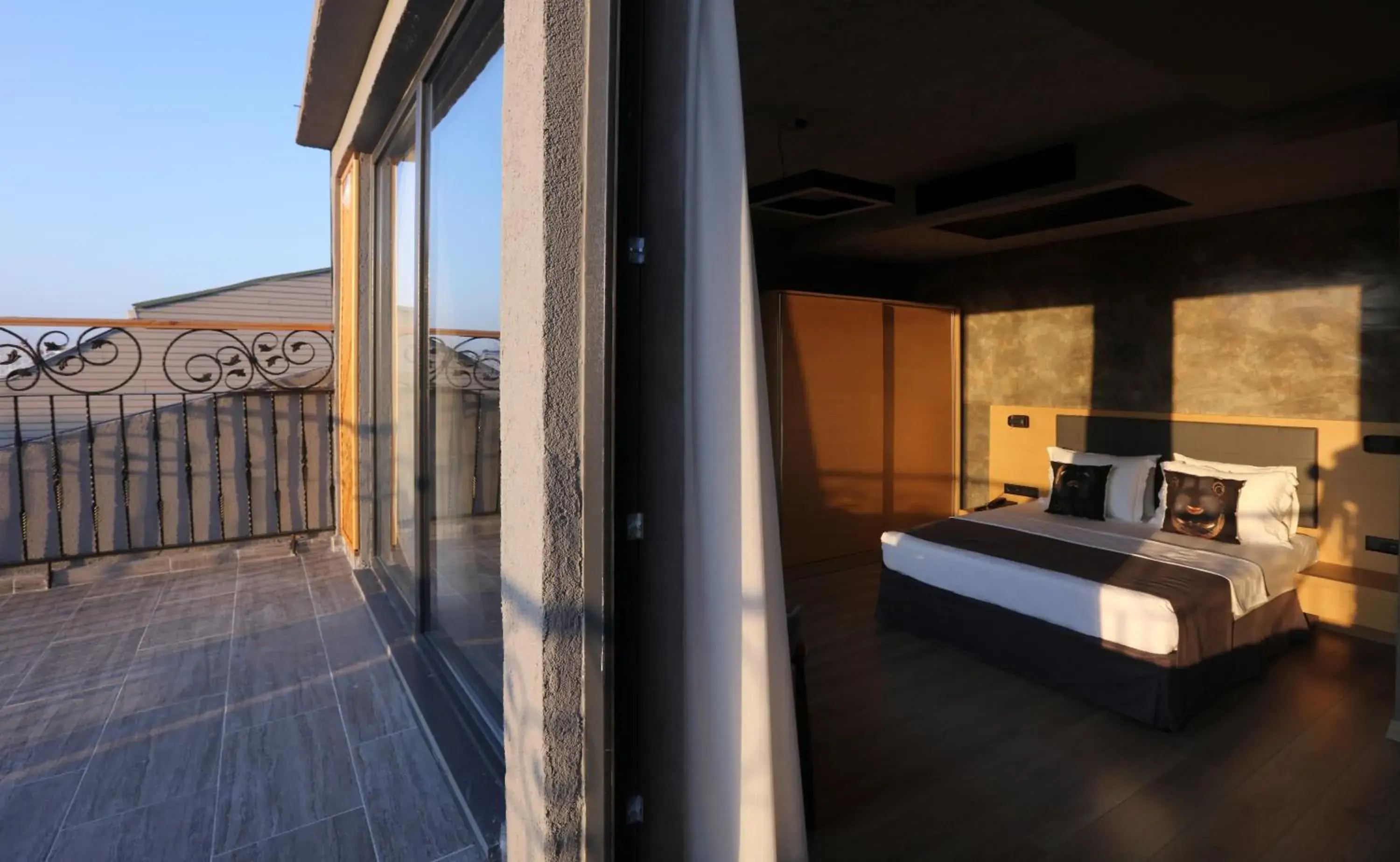 Red Stone Hotel Red Stone Hotel