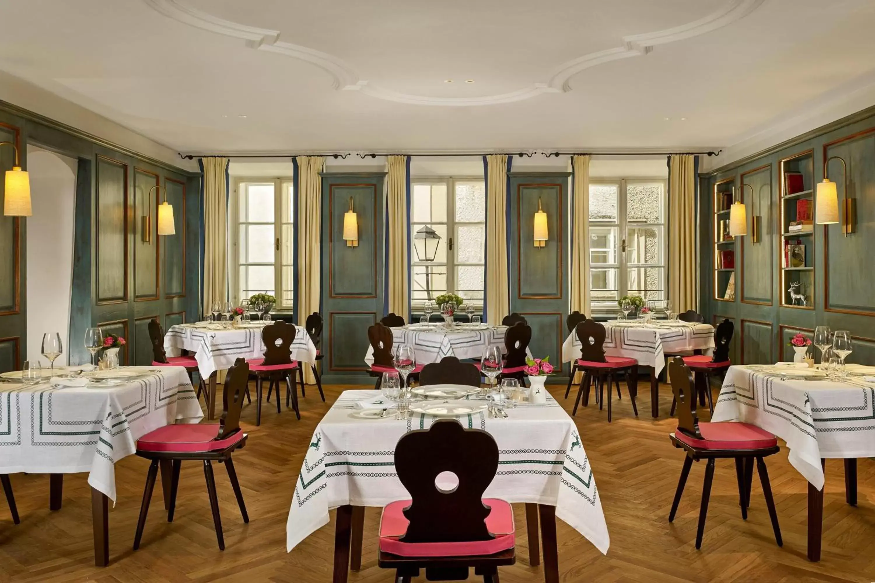 Meeting/conference room, Restaurant/Places to Eat in Hotel Goldener Hirsch, A Luxury Collection Hotel, Salzburg