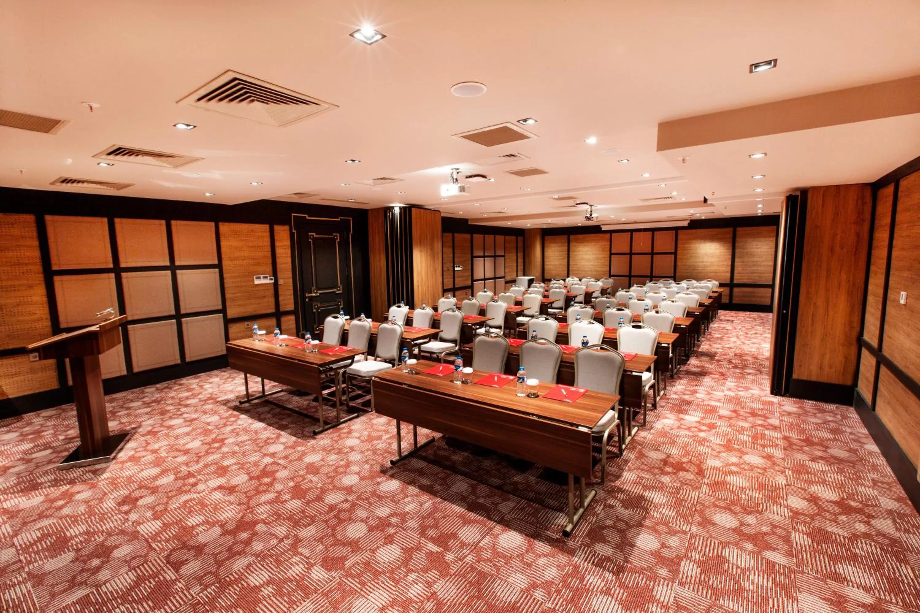 Meeting/conference room in Ramada by Wyndham Erzurum