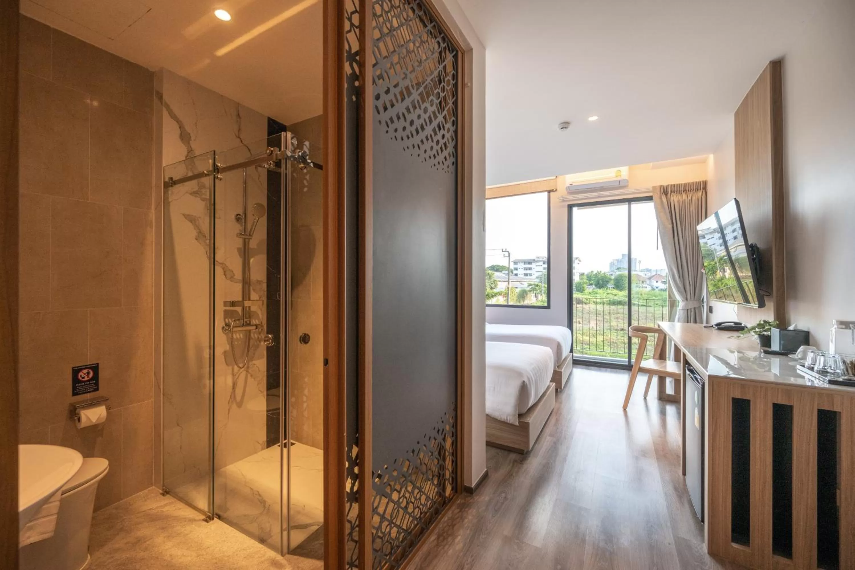 Bathroom, Bed in SHAN Villas Sukhumvit