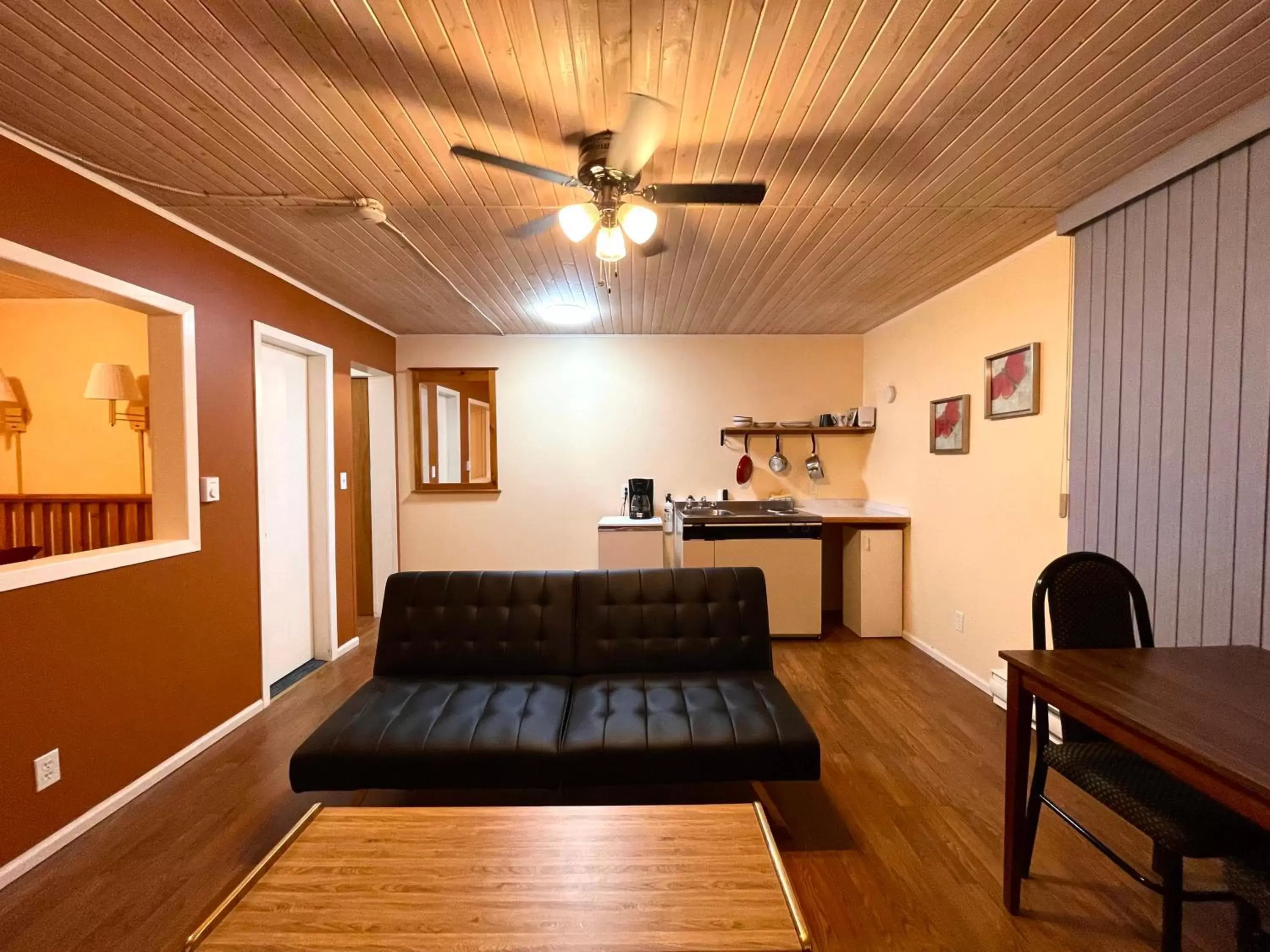 Living room, Seating Area in Valhalla Inn