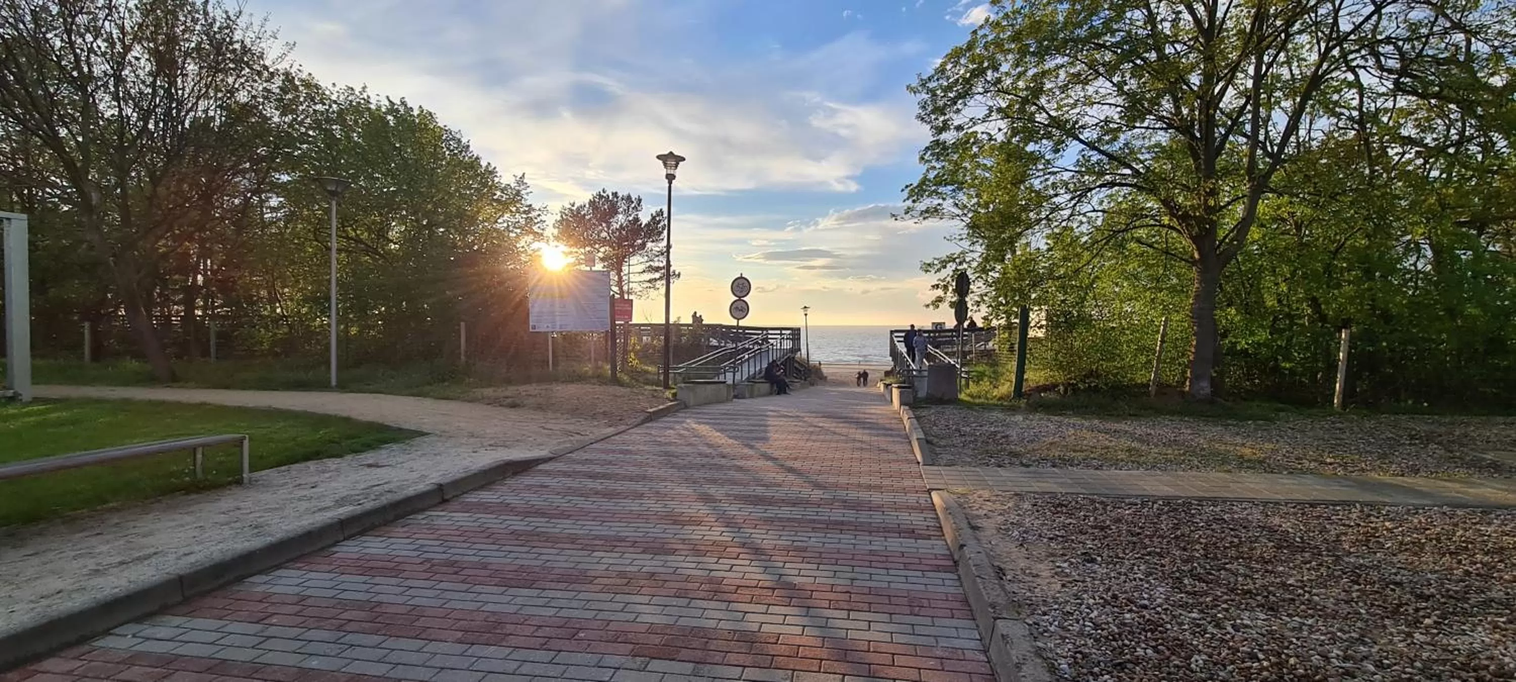 Sunset in Willa Joka