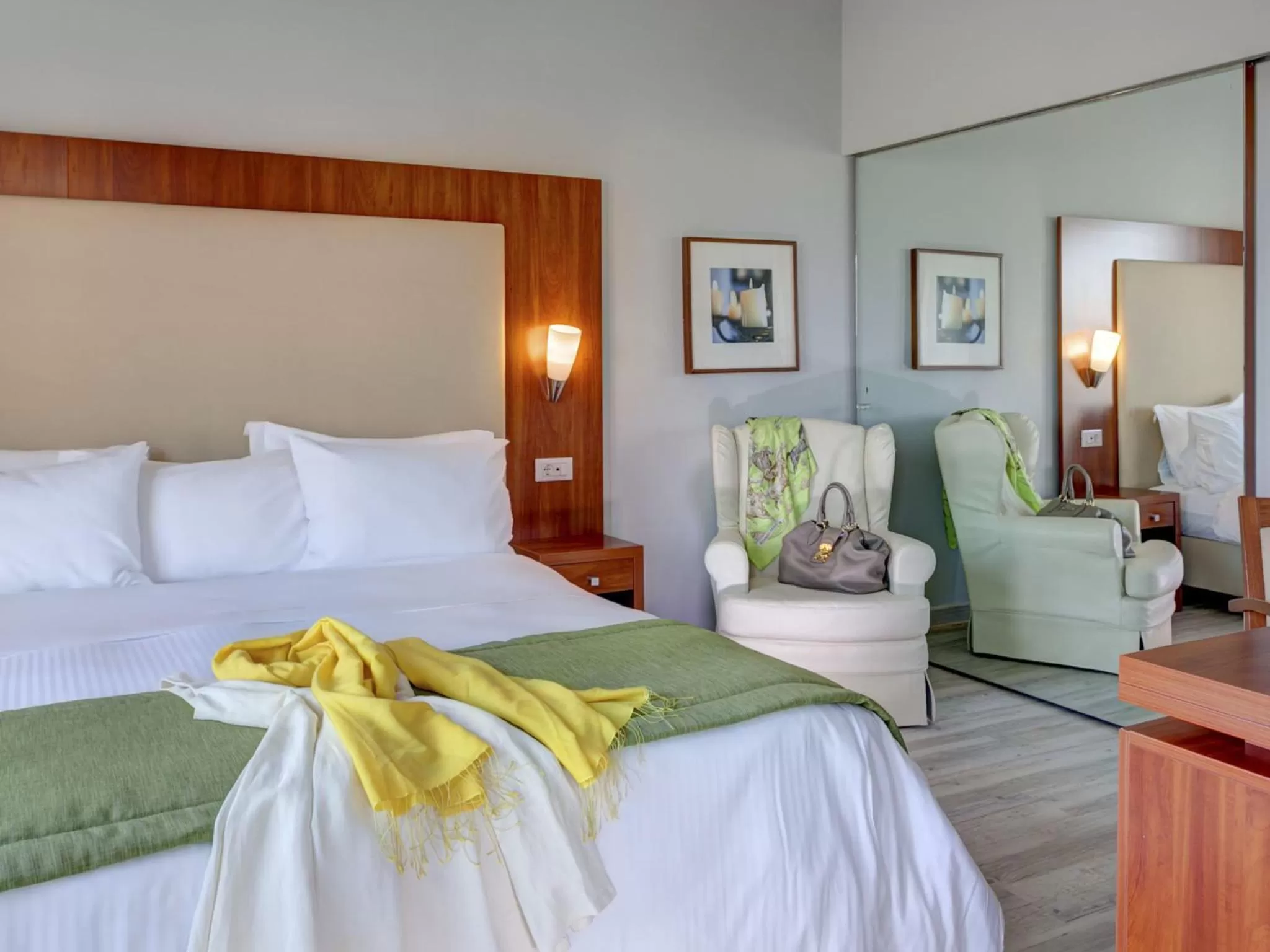 Bedroom, Bed in Polis Grand Hotel