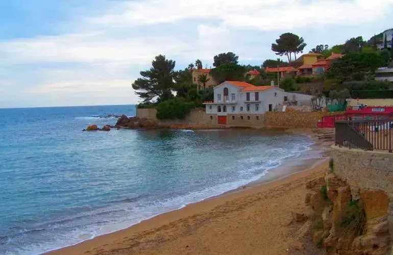 Beach in B&B Val D'azur