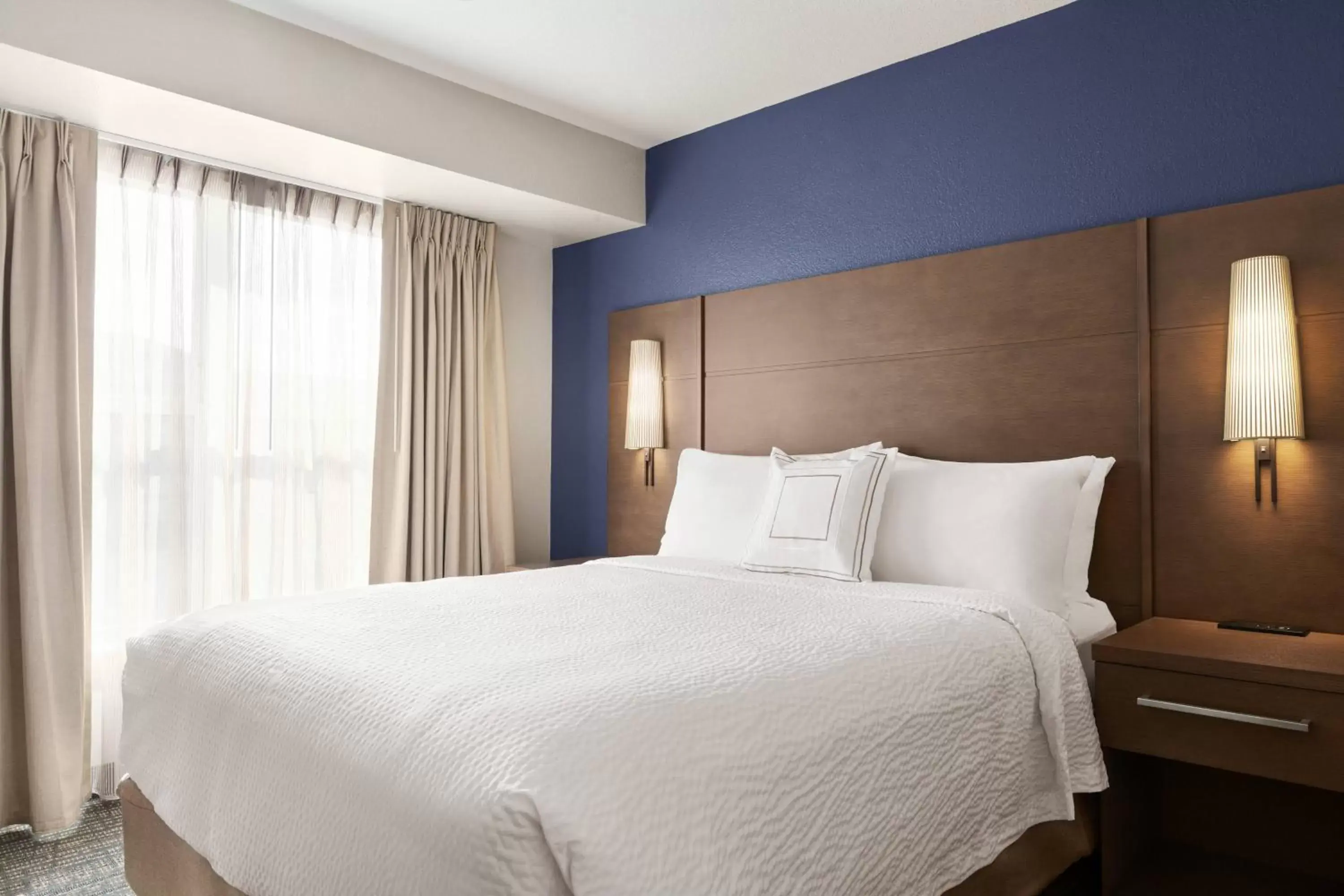 Bedroom, Bed in Residence Inn by Marriott Salinas Monterey