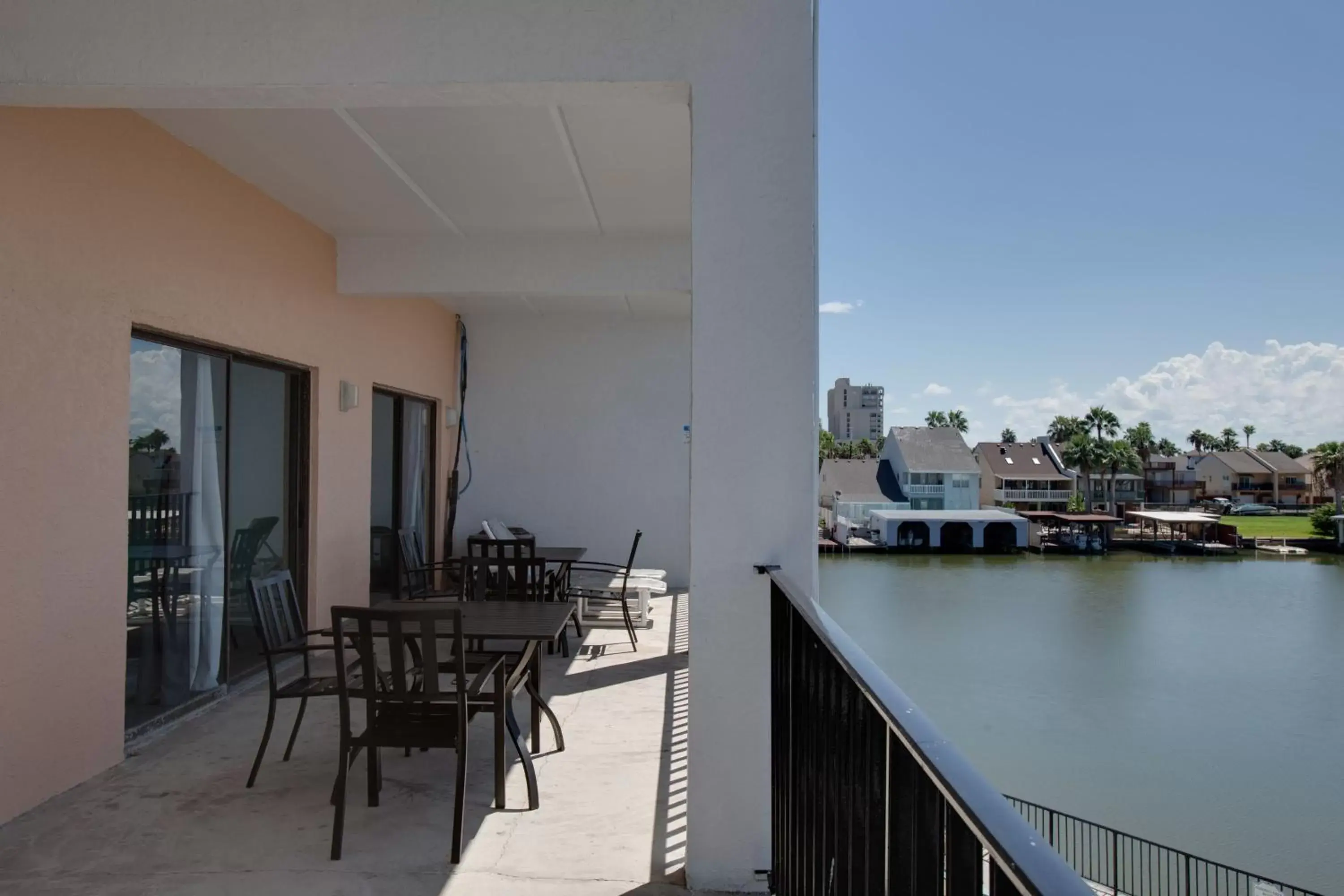 Property building, Balcony/Terrace in WindWater Hotel and Marina