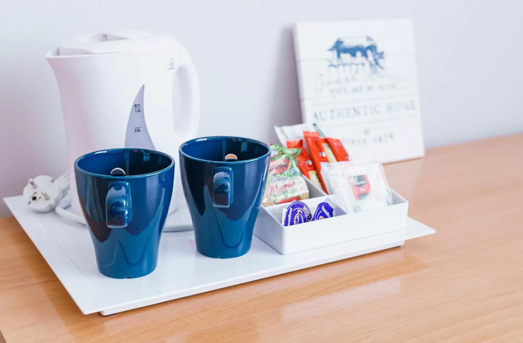 Coffee/tea facilities in BYPILLOW Mumm