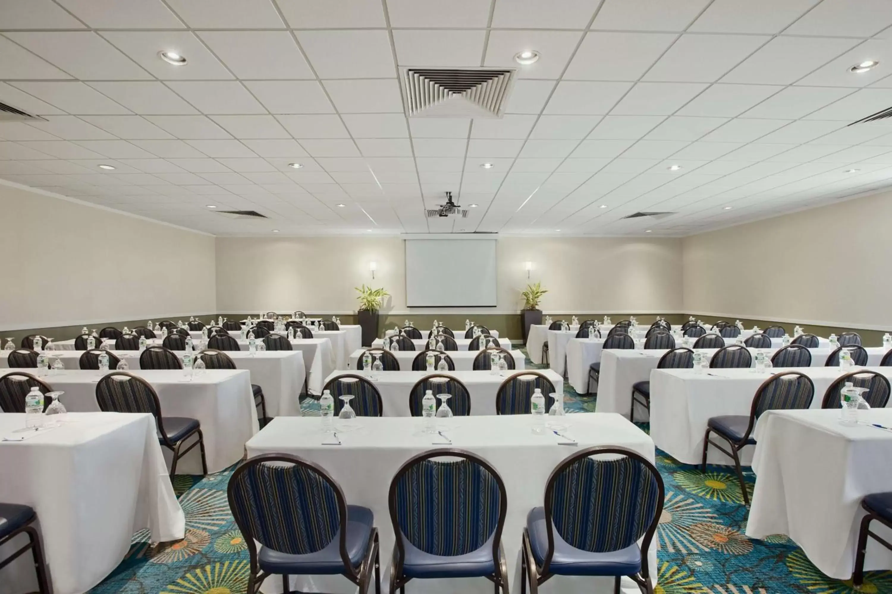 Meeting/conference room in Hilton Garden Inn Boston-Burlington