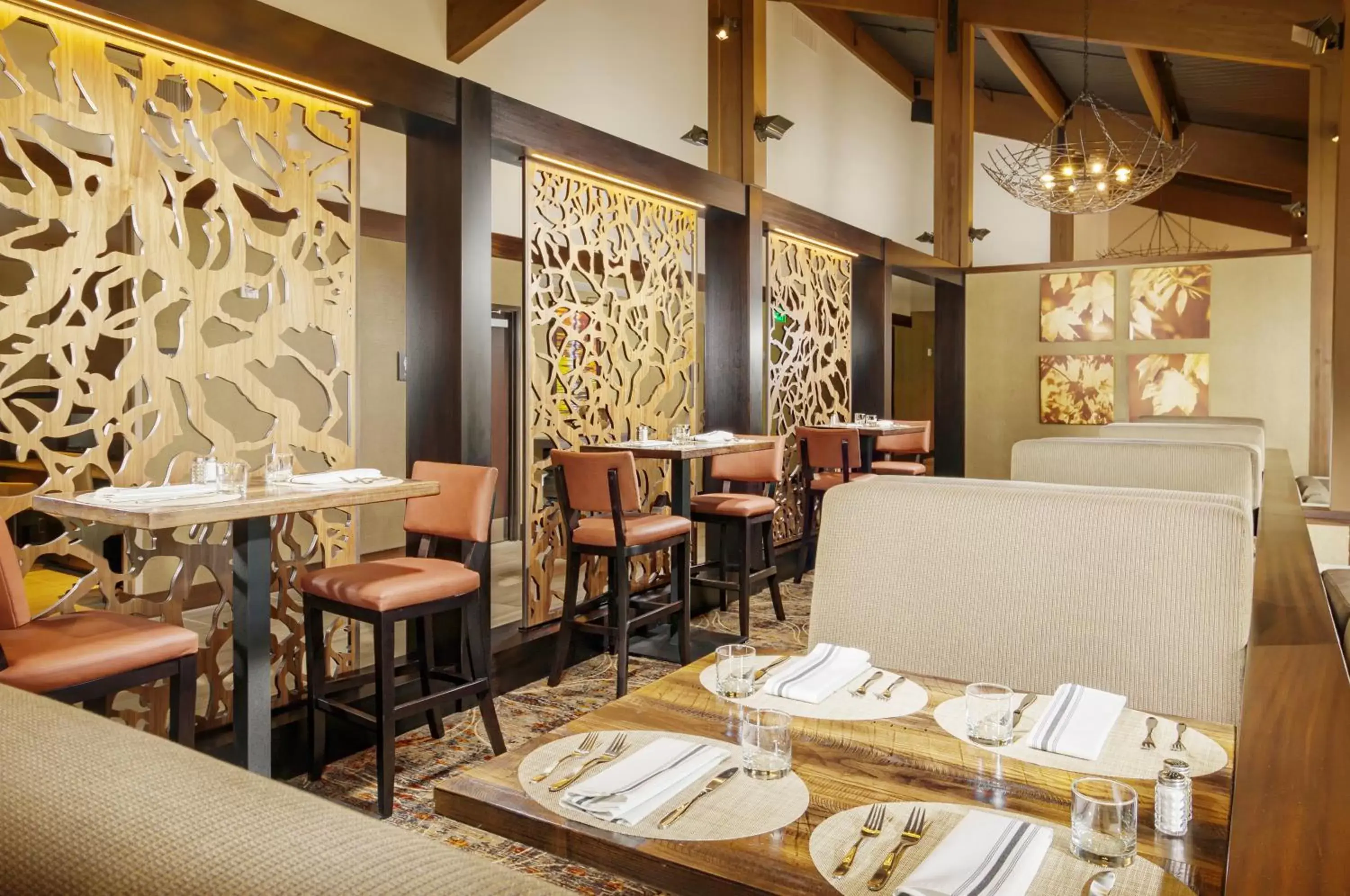 Restaurant/places to eat in Riverhouse Lodge Restaurant/places to eat in Riverhouse Lodge