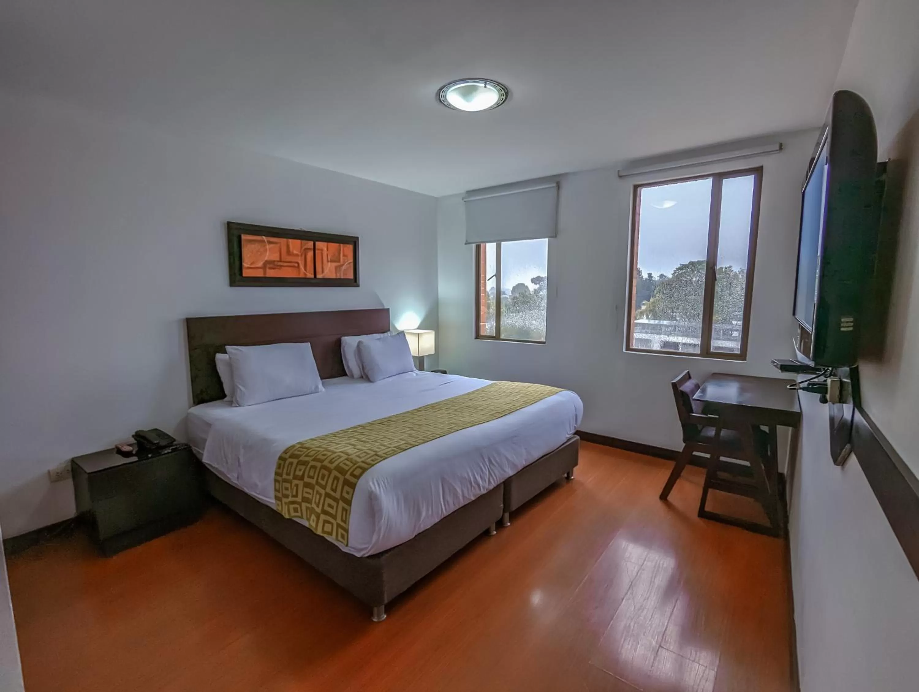 Bed in Hotel Charlotte Suite 26