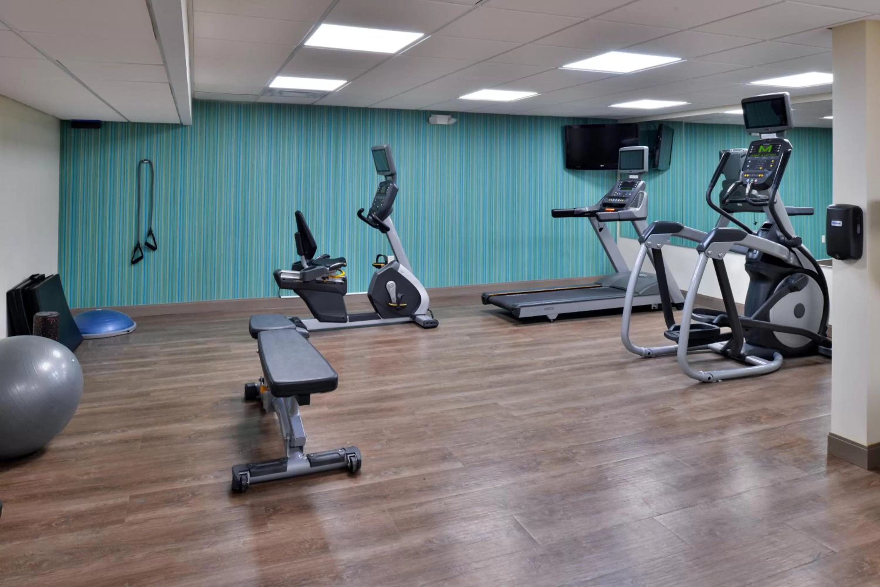 Fitness centre/facilities in Holiday Inn Express Blowing Rock South by IHG