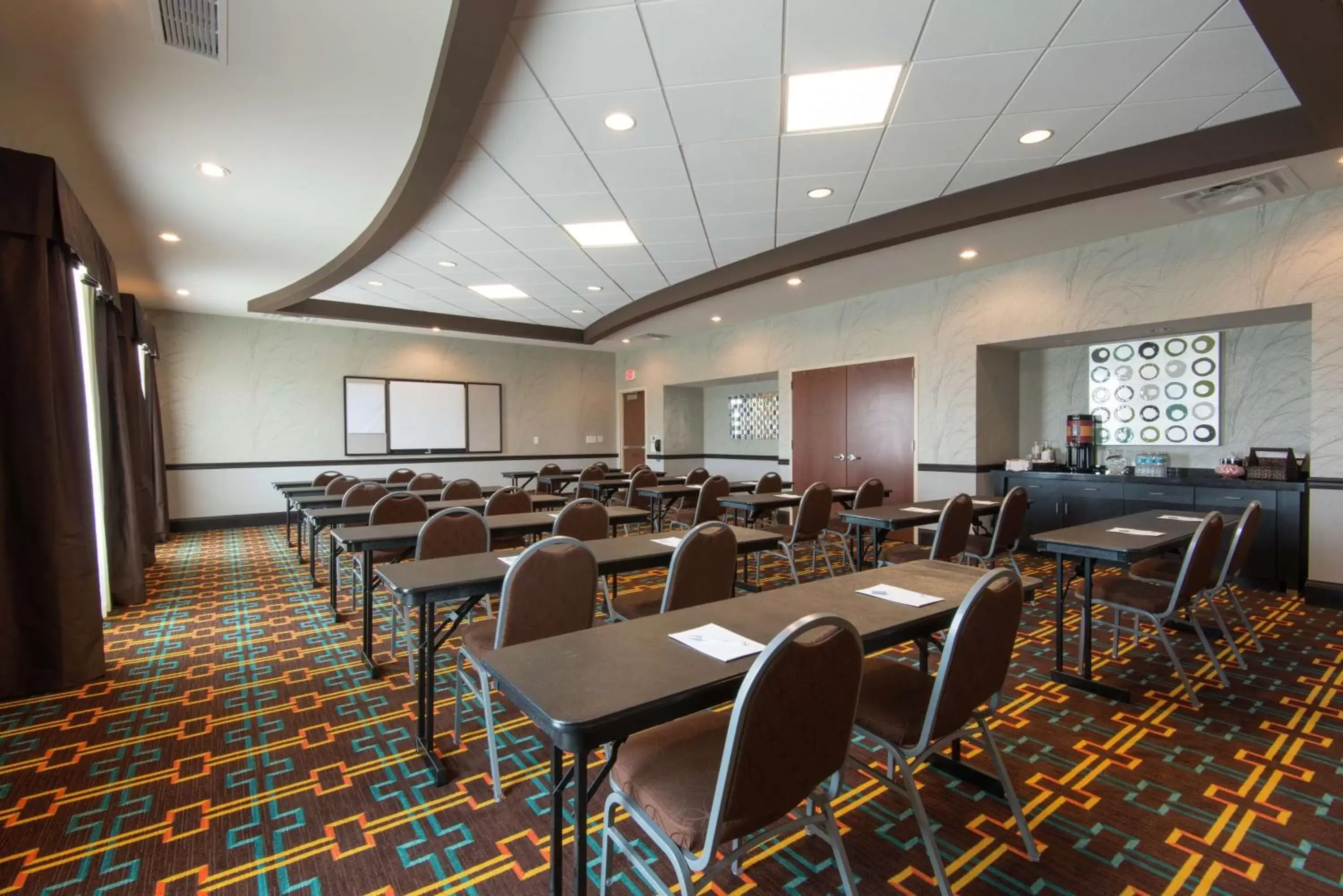 Meeting/conference room in Hampton Inn & Suites Clarksville
