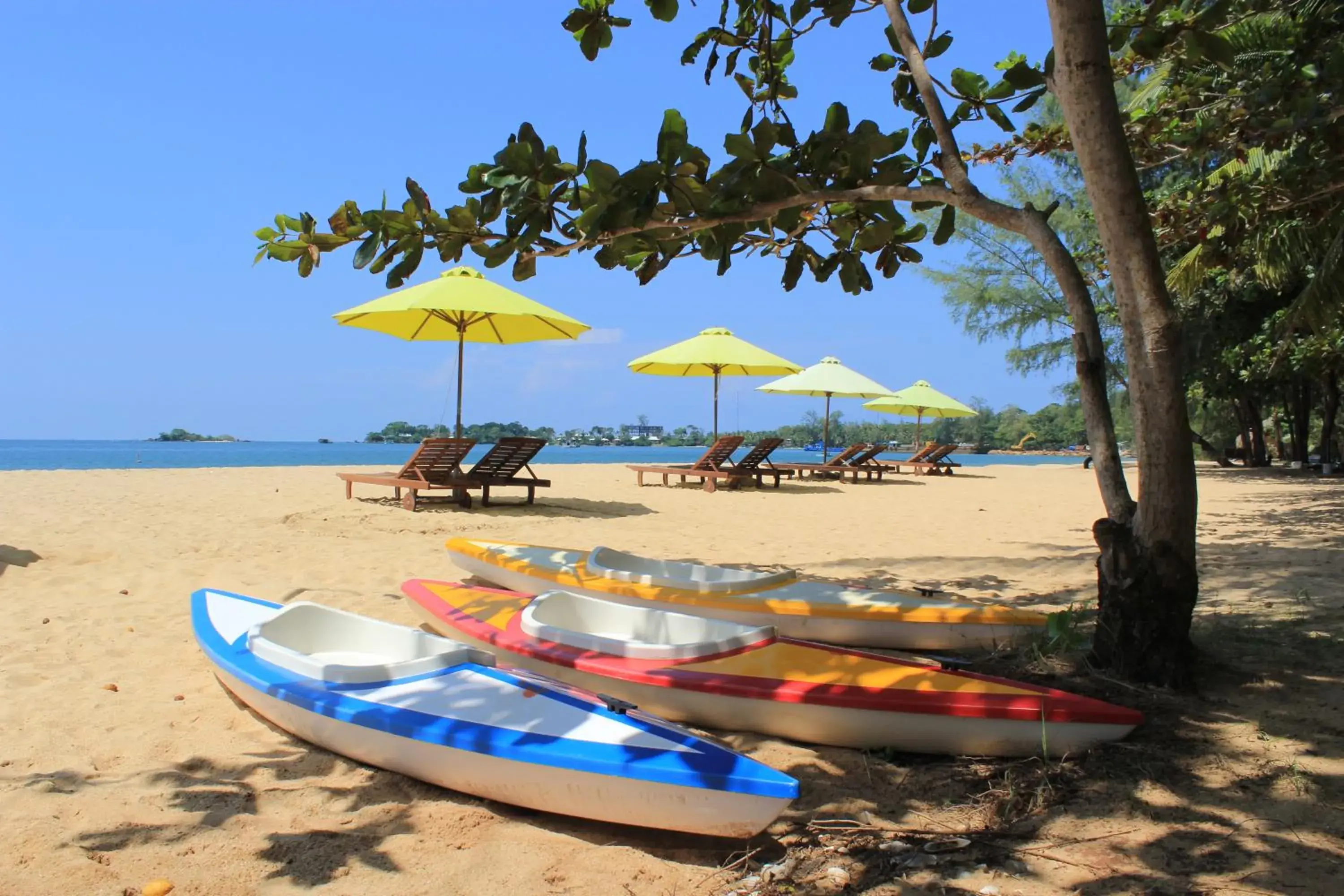 Garden, Beach in Vung Bau Resort