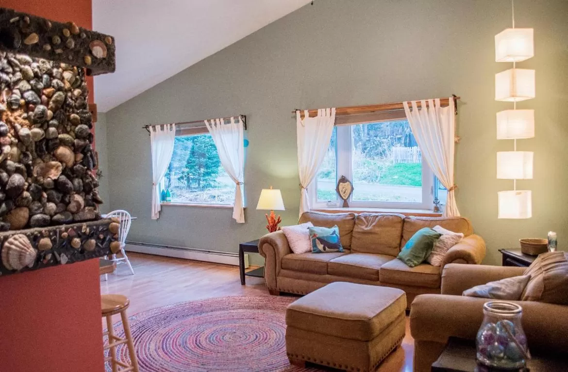 Pioneer Inn Downtown