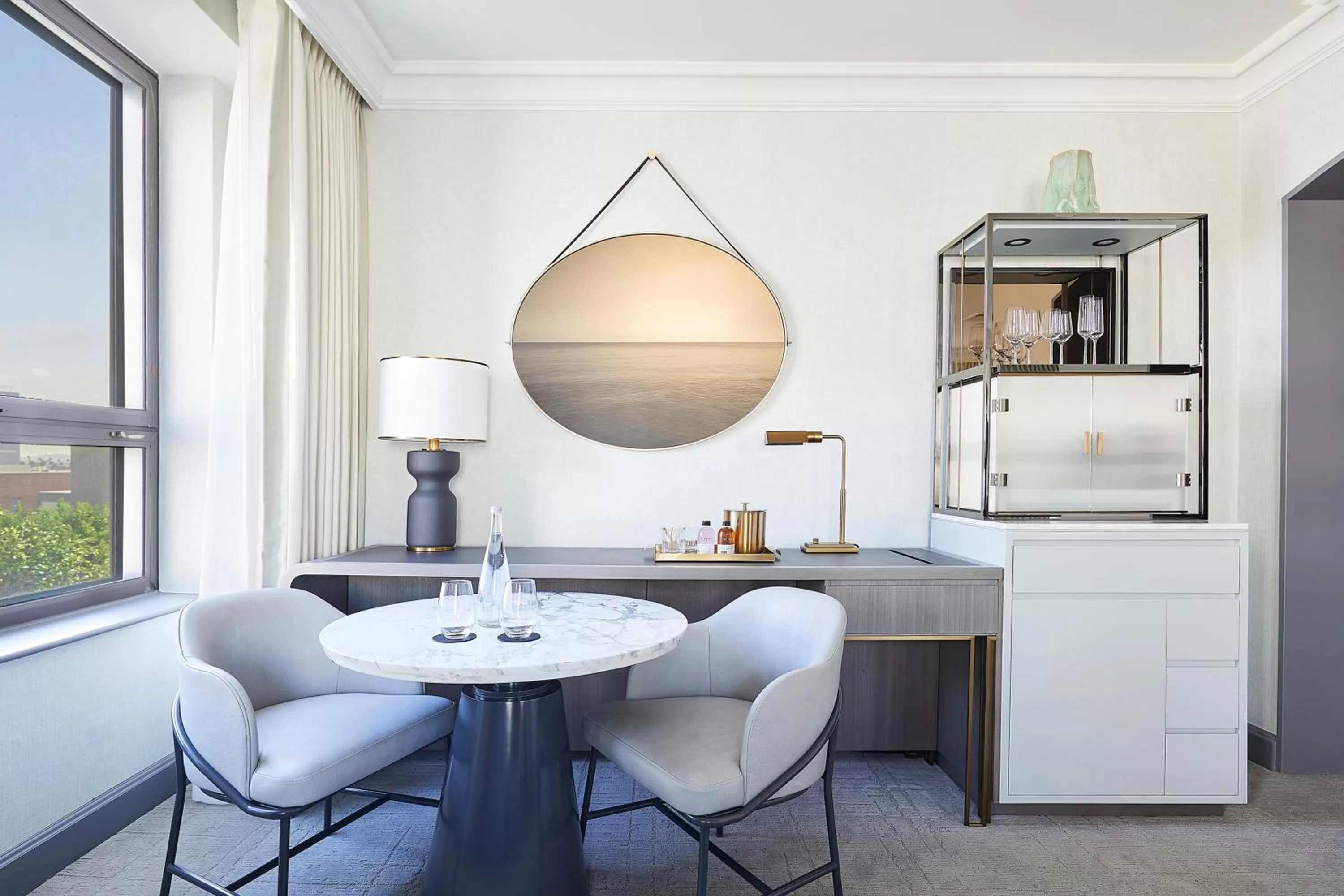 Dining area in Beverly Wilshire, A Four Seasons Hotel