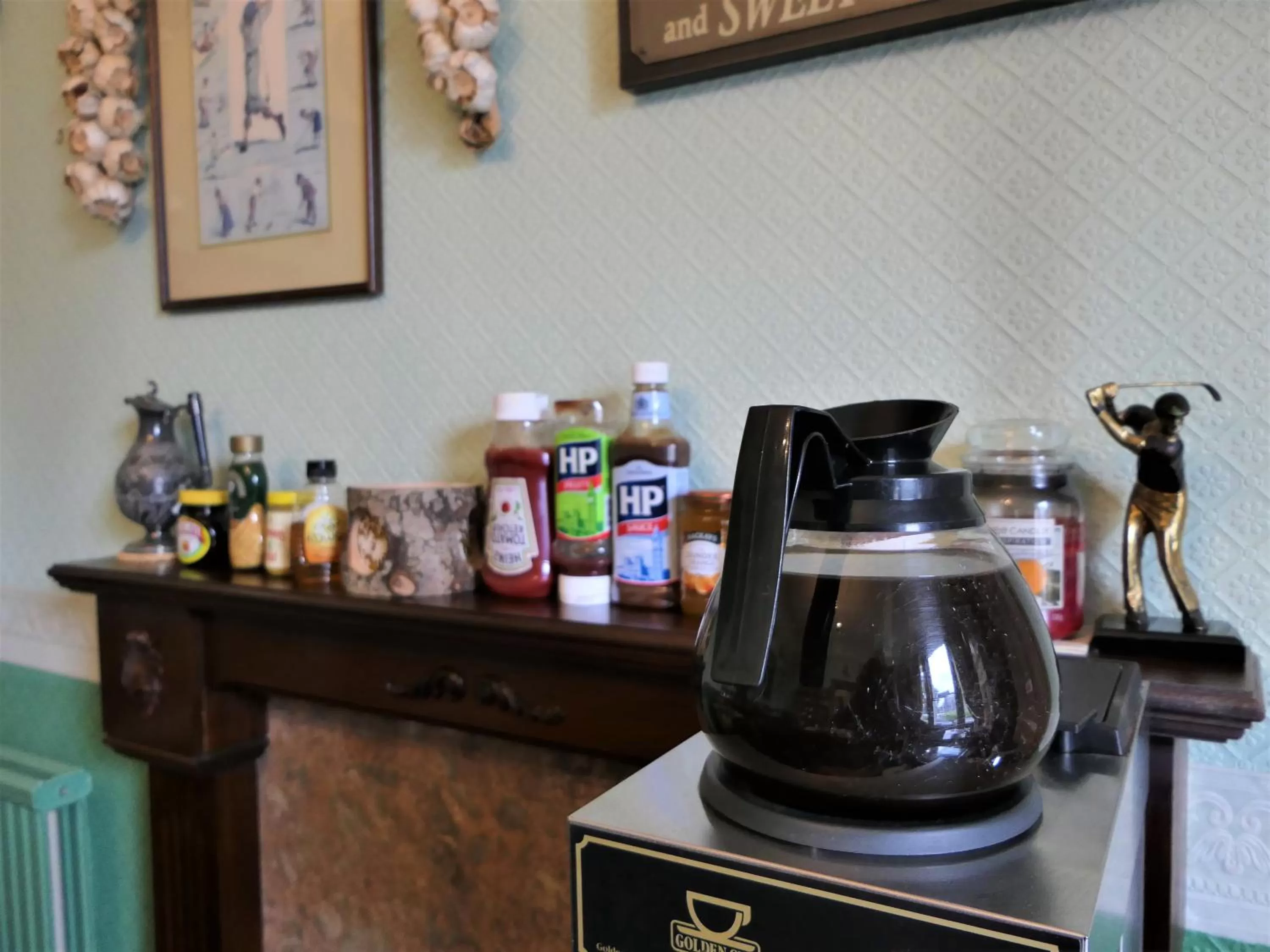 Coffee/tea facilities in Buttonboss Lodge B&B