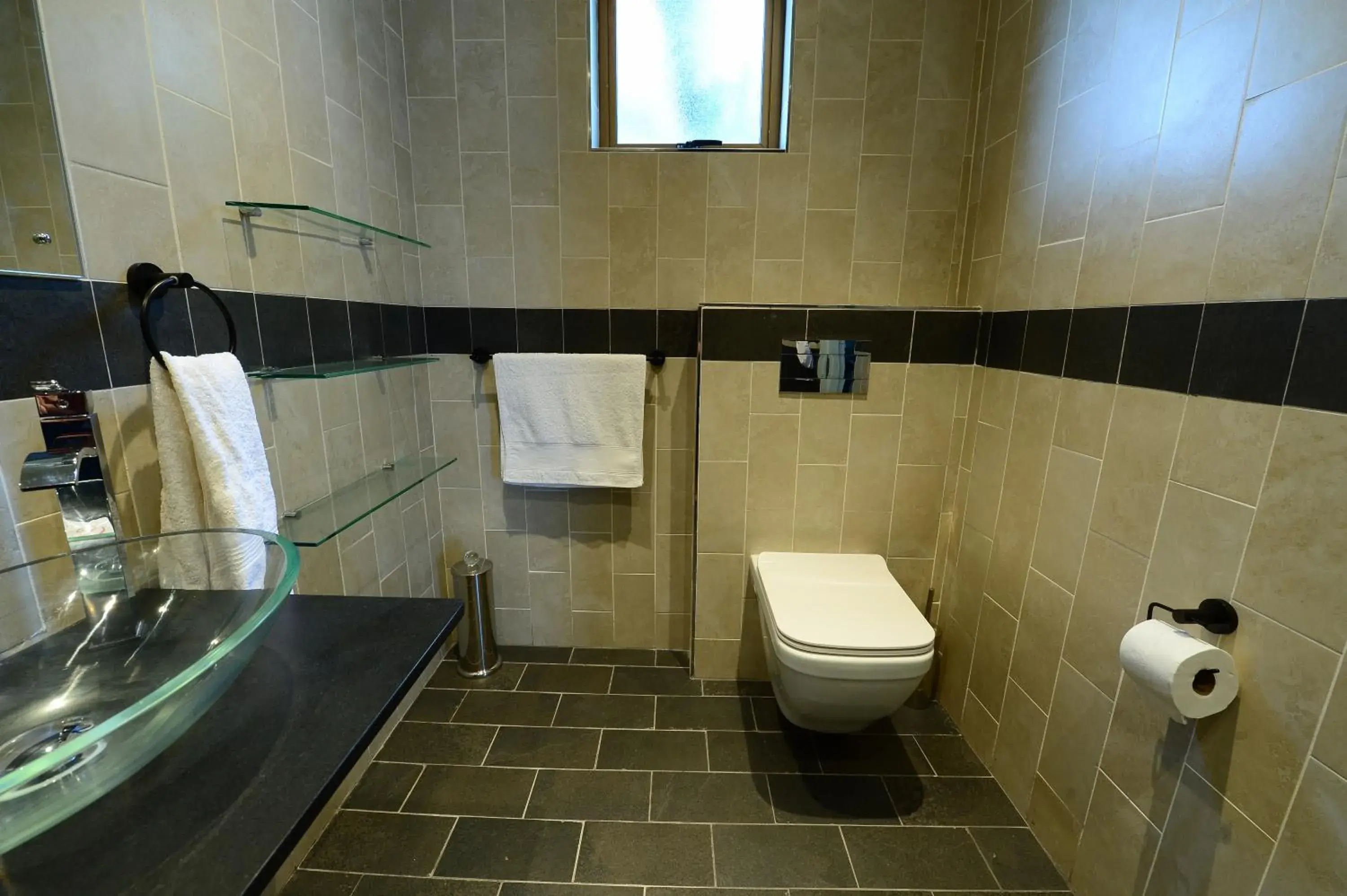 Bathroom in De Wingerd Wijnland Lodge