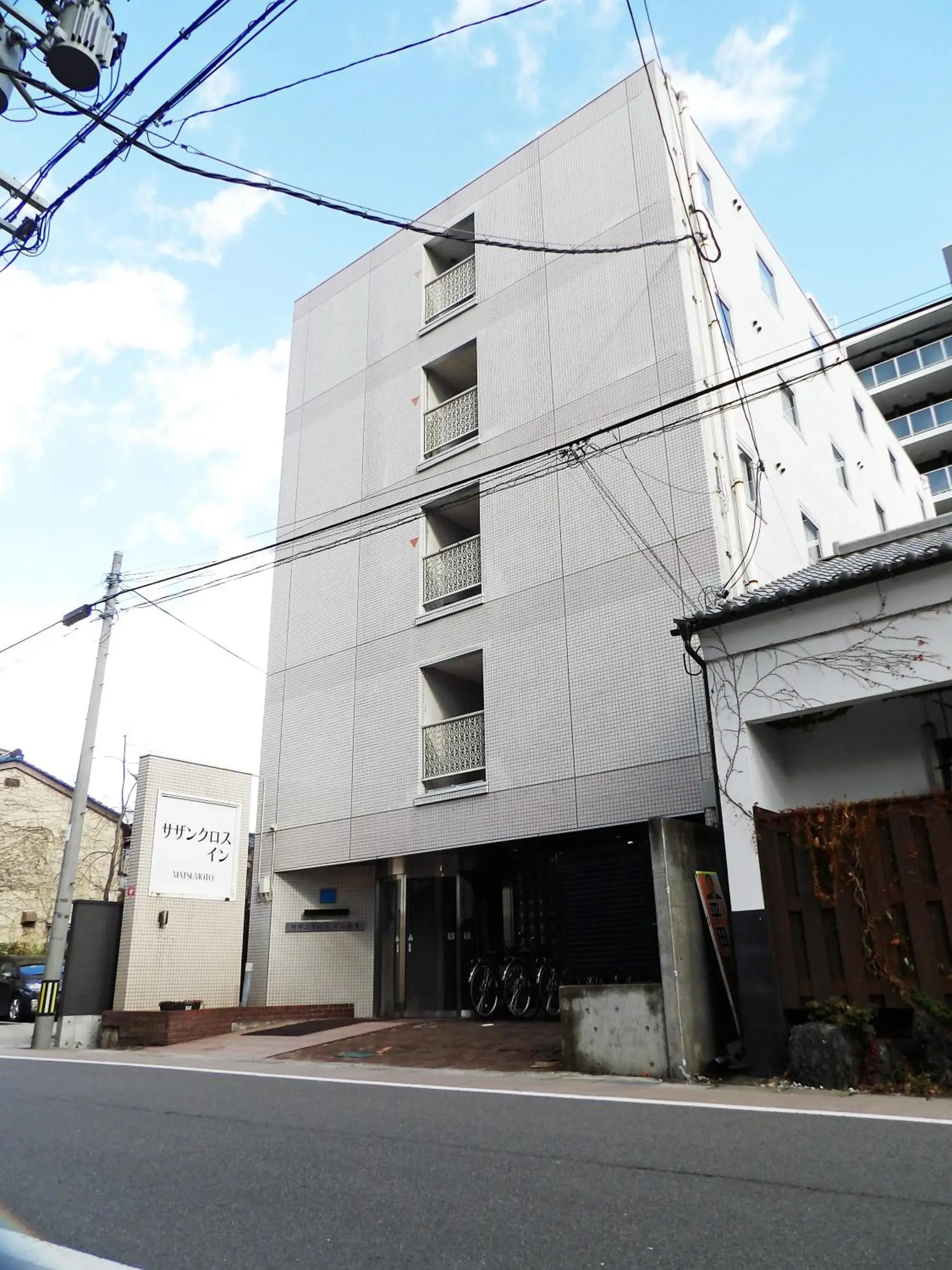 Property Building in Southern Cross In Matsumoto Guest House